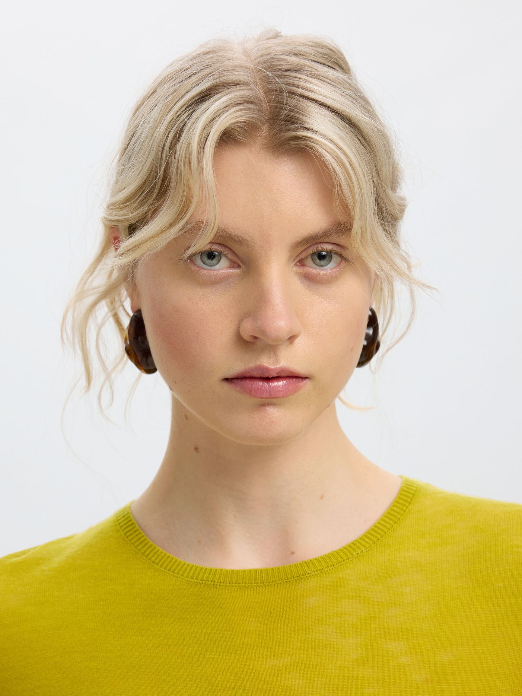 100% MERINO WOOL PULLOVER, Avocado Oil, highres
