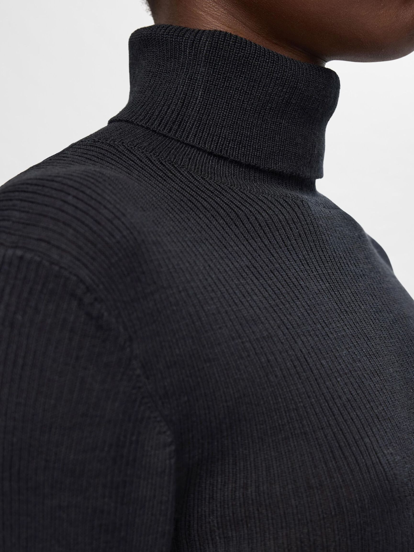 RIBBED WOOL BLEND TURTLENECK, Black, highres