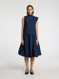 PLEATED SLEEVELESS TOP, Outer Space, highres