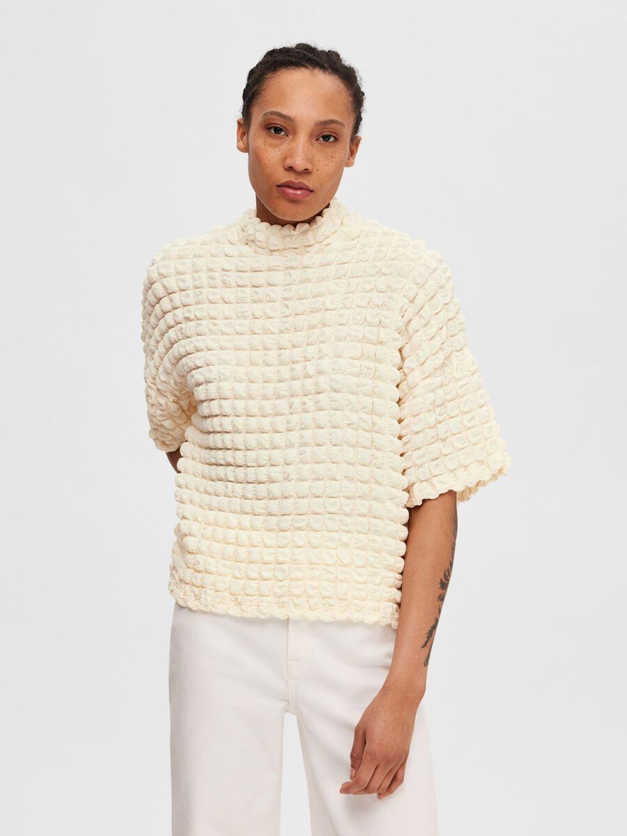 Selected TEXTURED SHORT SLEEVED TOP, Snow White, highres - 16089209_SnowWhite_003.jpg