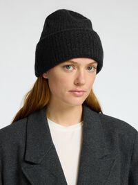 RIBBED WOOL BLEND BEANIE, Black, highres