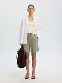 VISCOSE BLEND SHORTS, Vetiver, highres