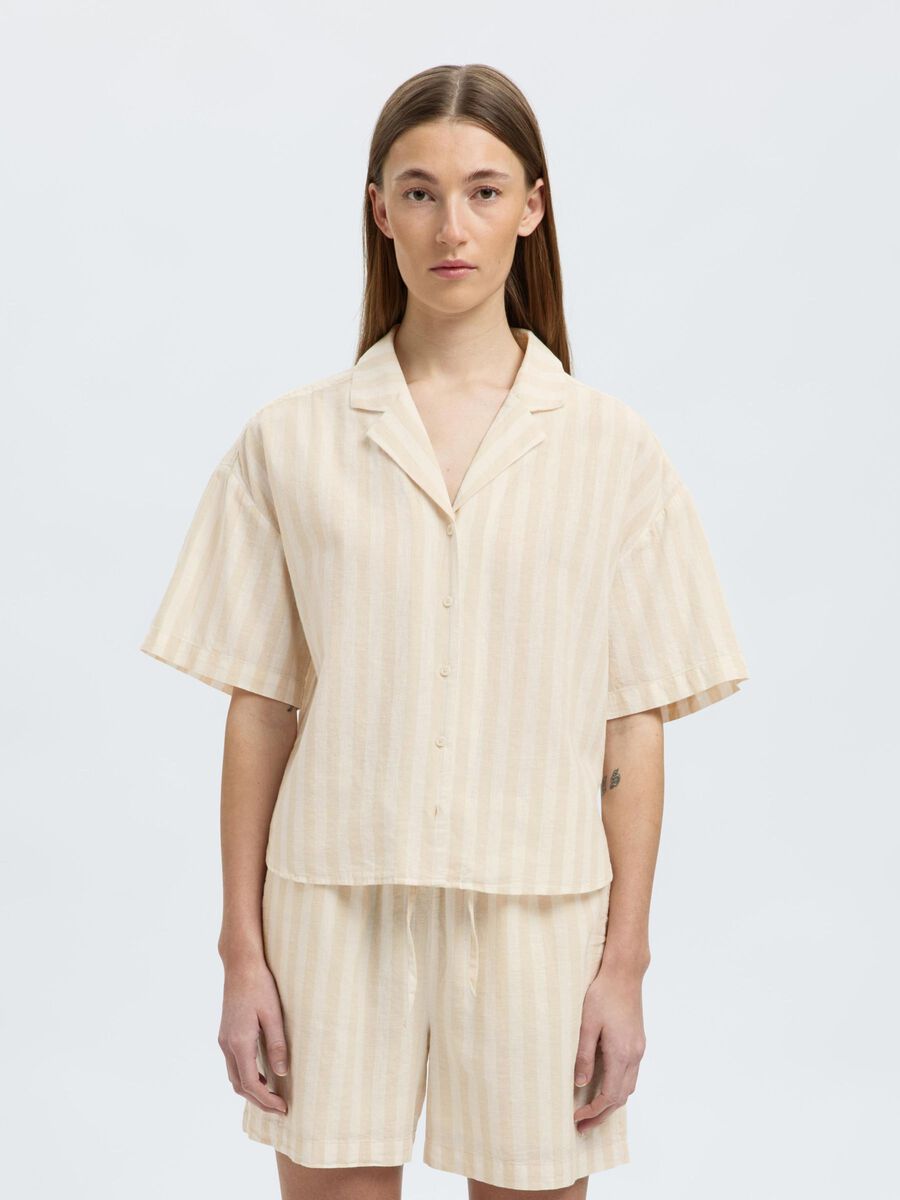 Selected SHORT SLEEVED LINEN-BLEND SHIRT, Sandshell, highres - 16097923_Sandshell_1187489_003.jpg