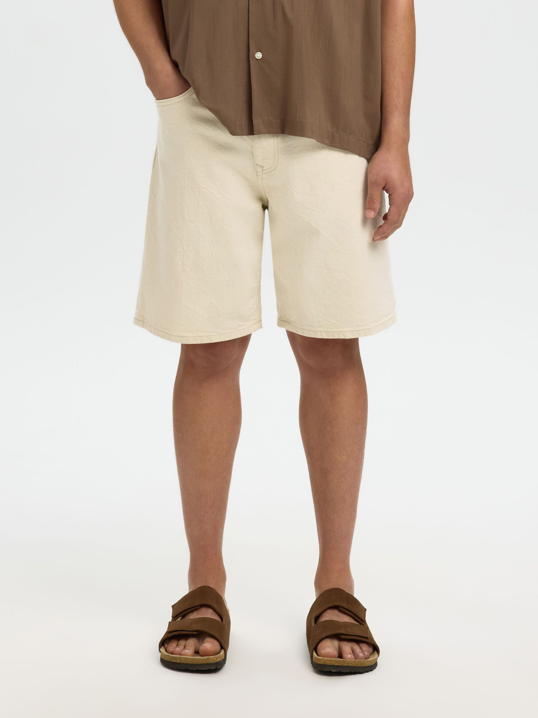 REGULAR FIT DENIM SHORTS, Ecru, highres