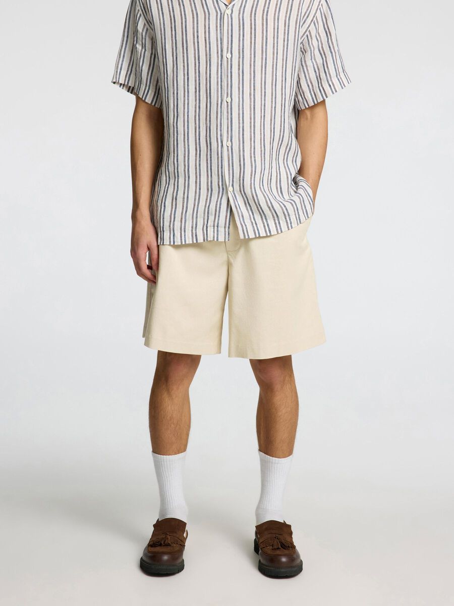 Selected CORTE HOLGADO SHORTS, Oatmeal, highres - 16096742_Oatmeal_003.jpg