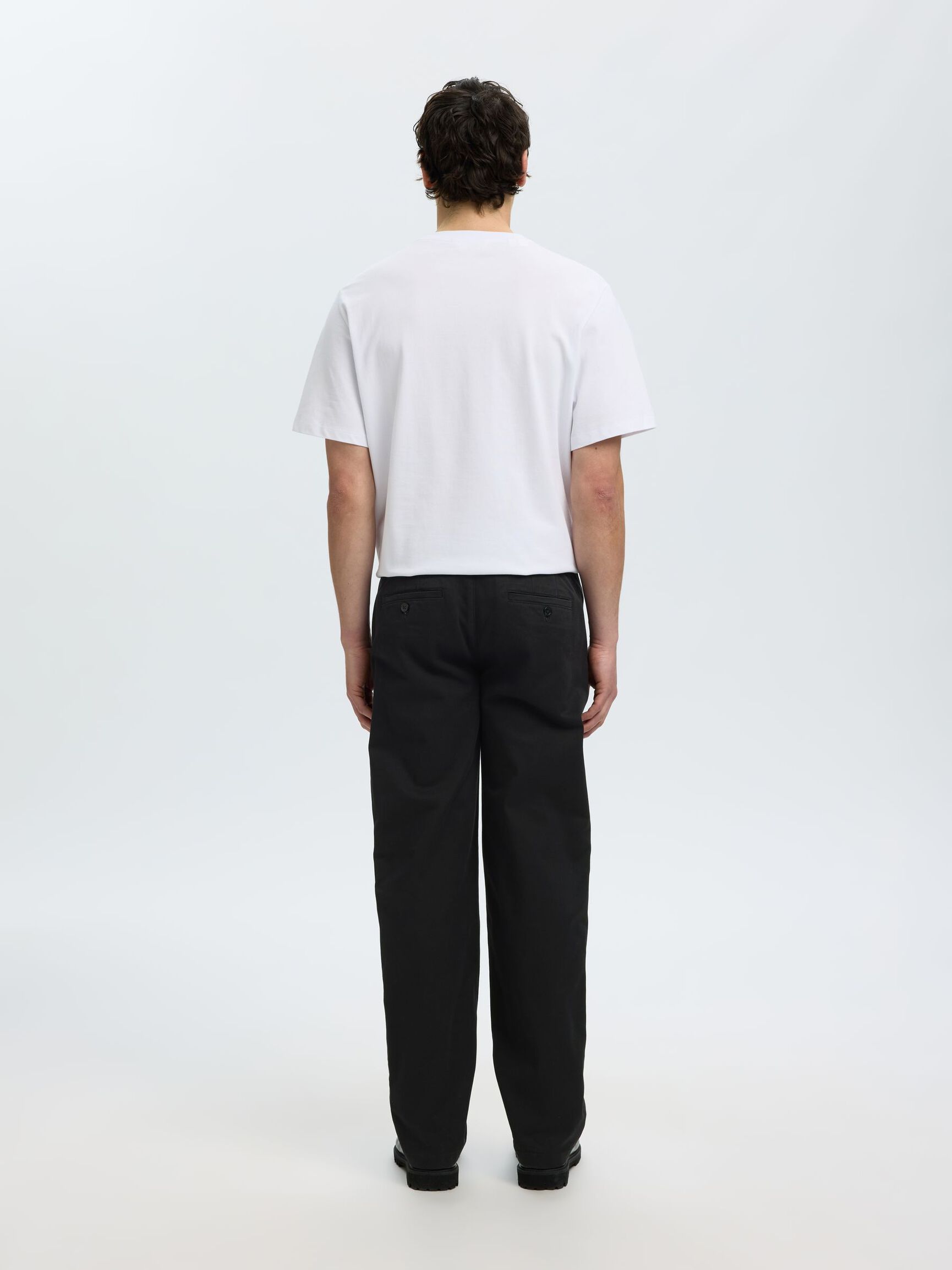 STRAIGHT FIT CHINOS, Black, highres