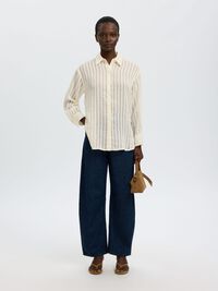 OVERSIZED FIT OVERHEMD MET LANGE MOUWEN, Egret, highres