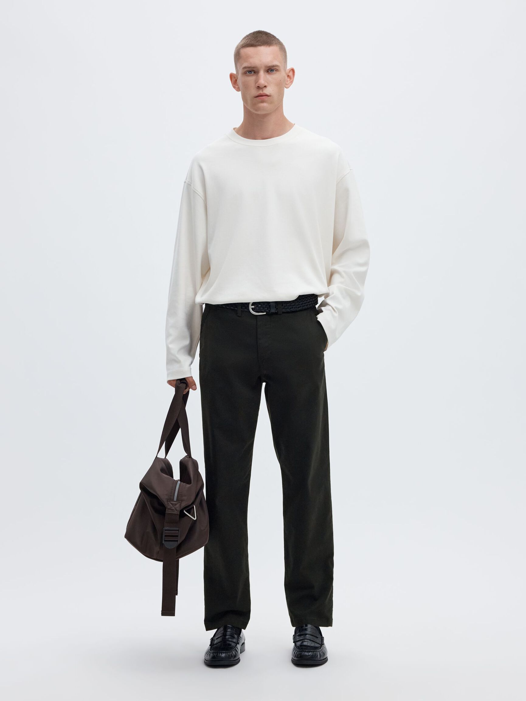196 STRAIGHT FLEX CHINO, Black, highres