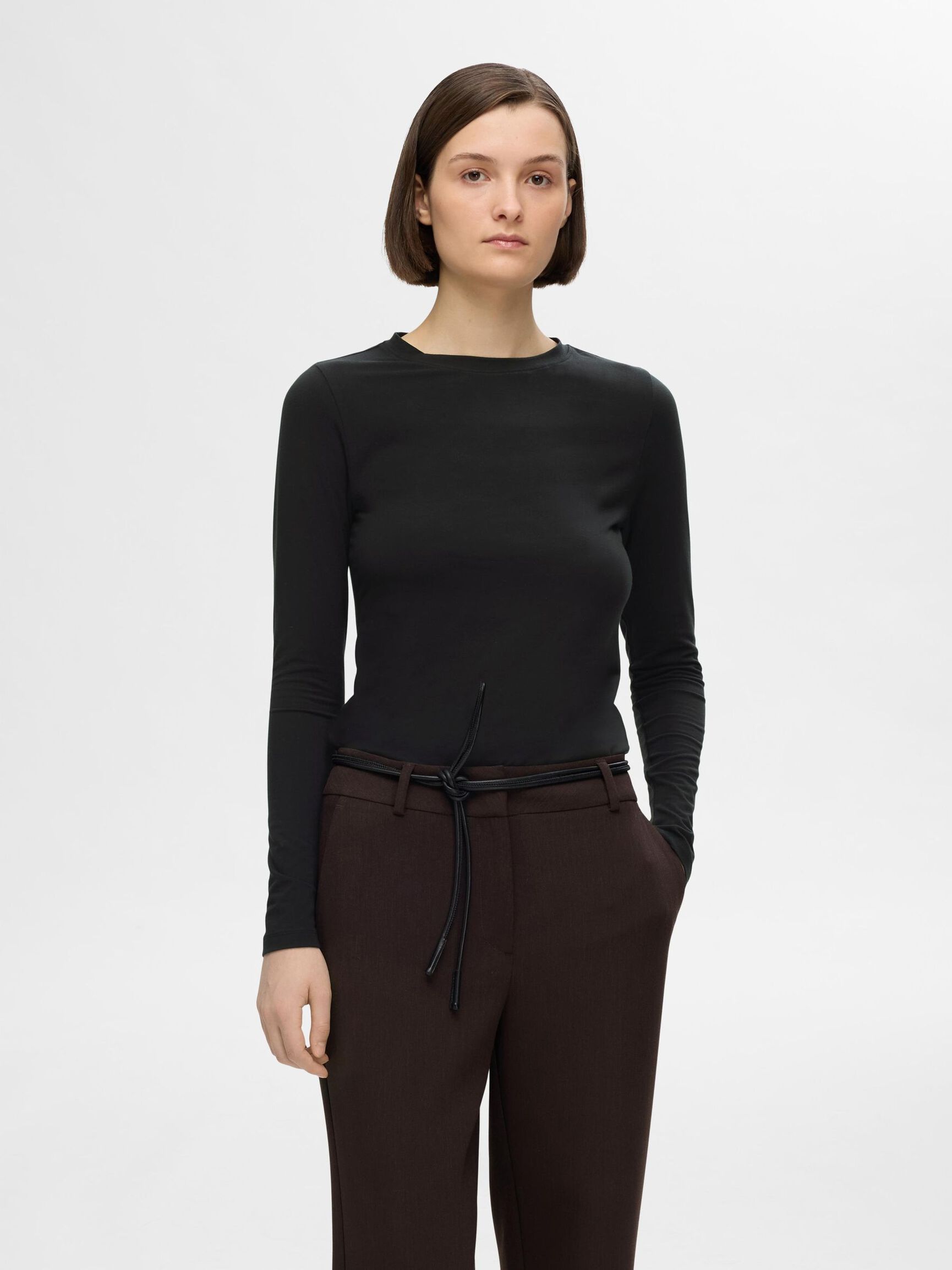 BASIC T-SHIRT MET LANGE MOUWEN, Black, highres