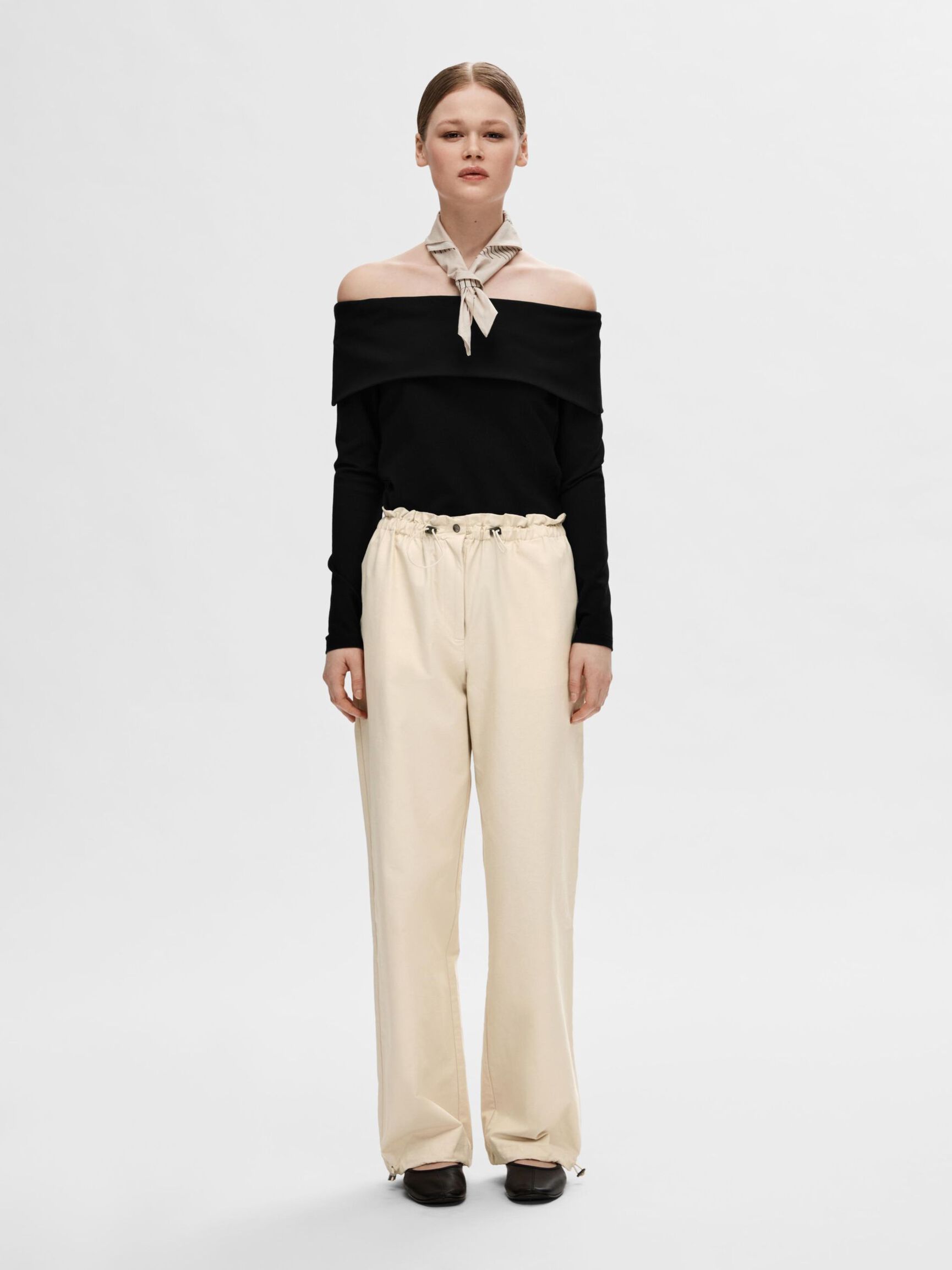VISCOSE BLEND OFF-SHOULDER TOP, Black, highres