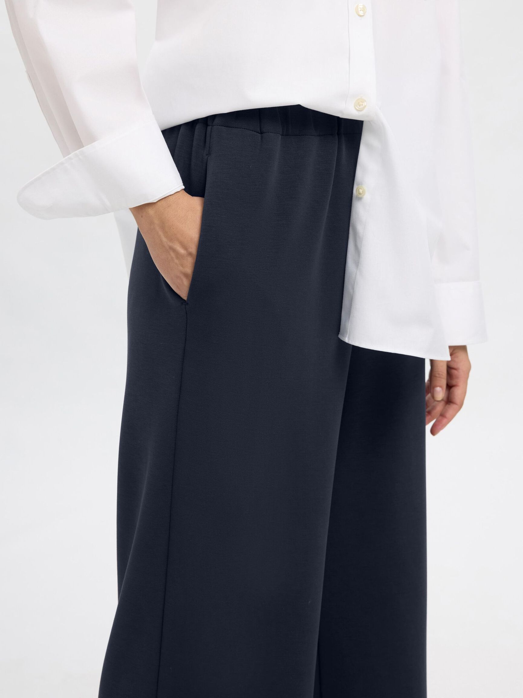 RELAXED FIT TROUSERS, Dark Sapphire, highres