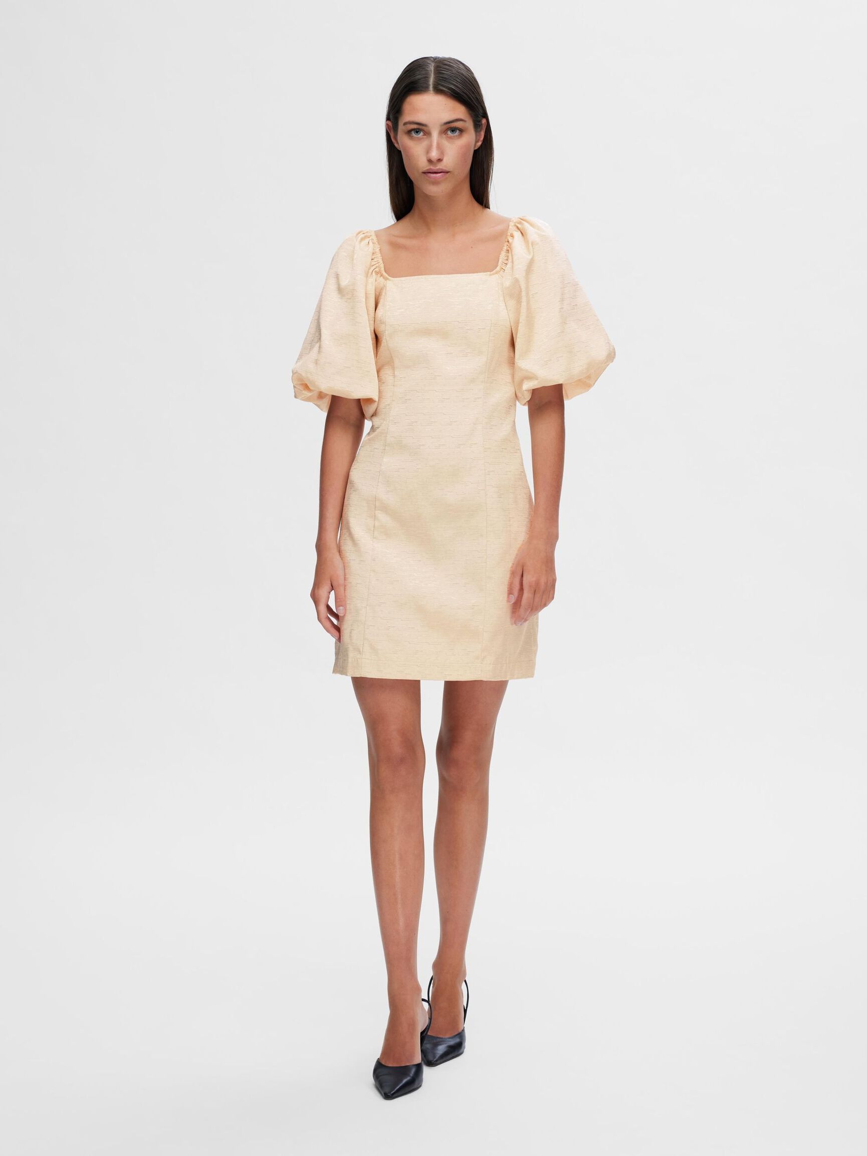 OFF-THE-SHOULDER MINI JURK, Sandshell, highres