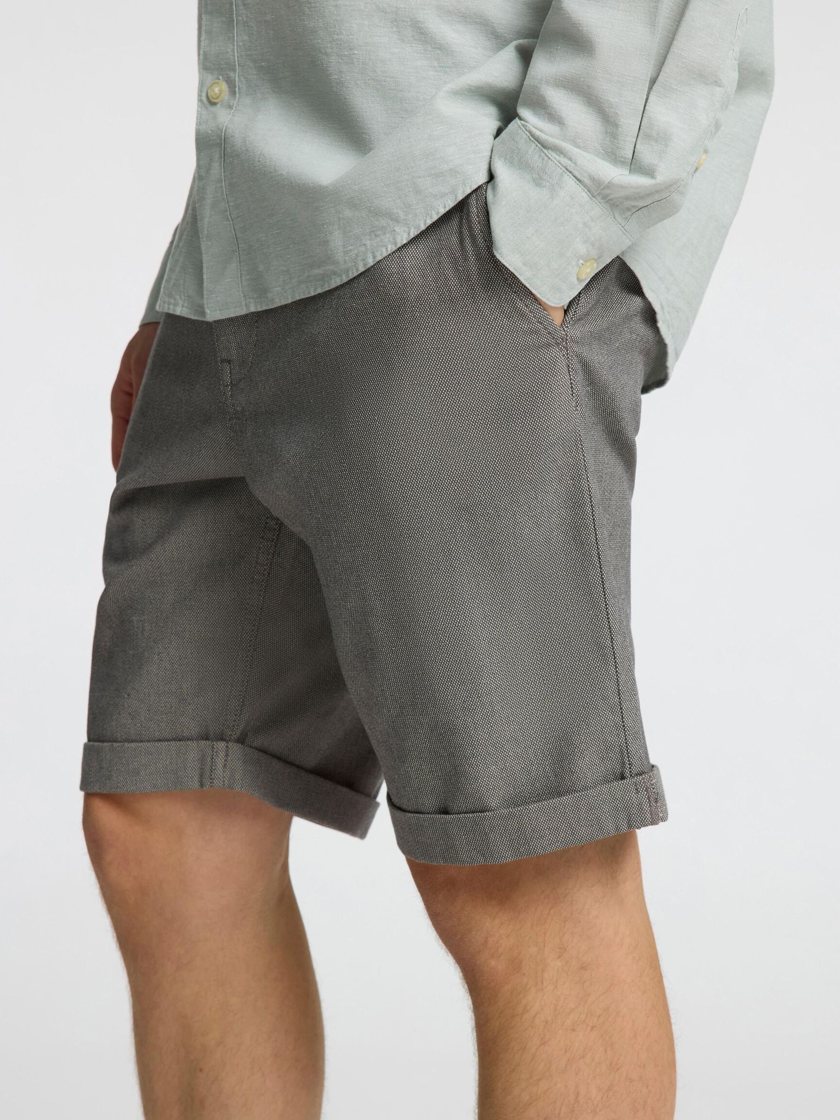 DEHNBARE BAUMWOLL SHORTS, Asphalt, highres