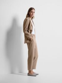 VISCOSE BLEND CROPPED TROUSERS, Camel, highres
