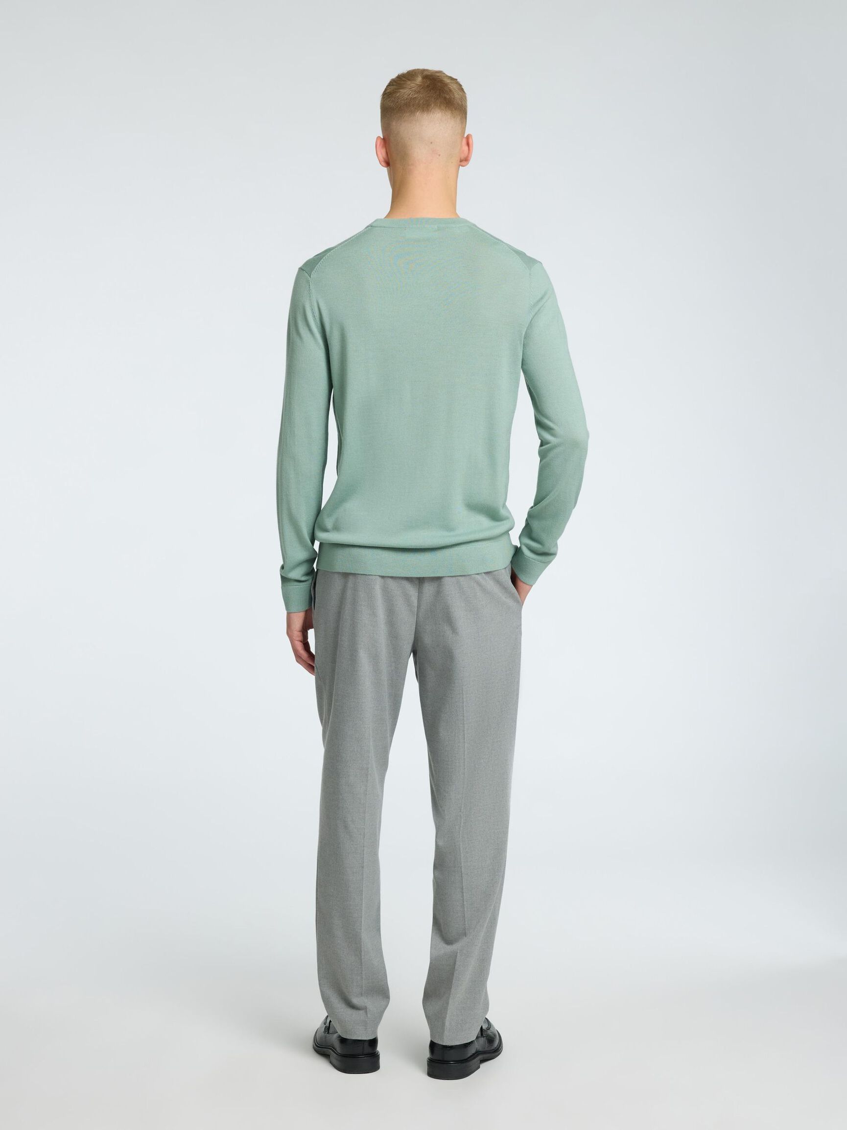 SWETER Z OKRĄGŁYM DEKOLTEM, Iceberg Green, highres
