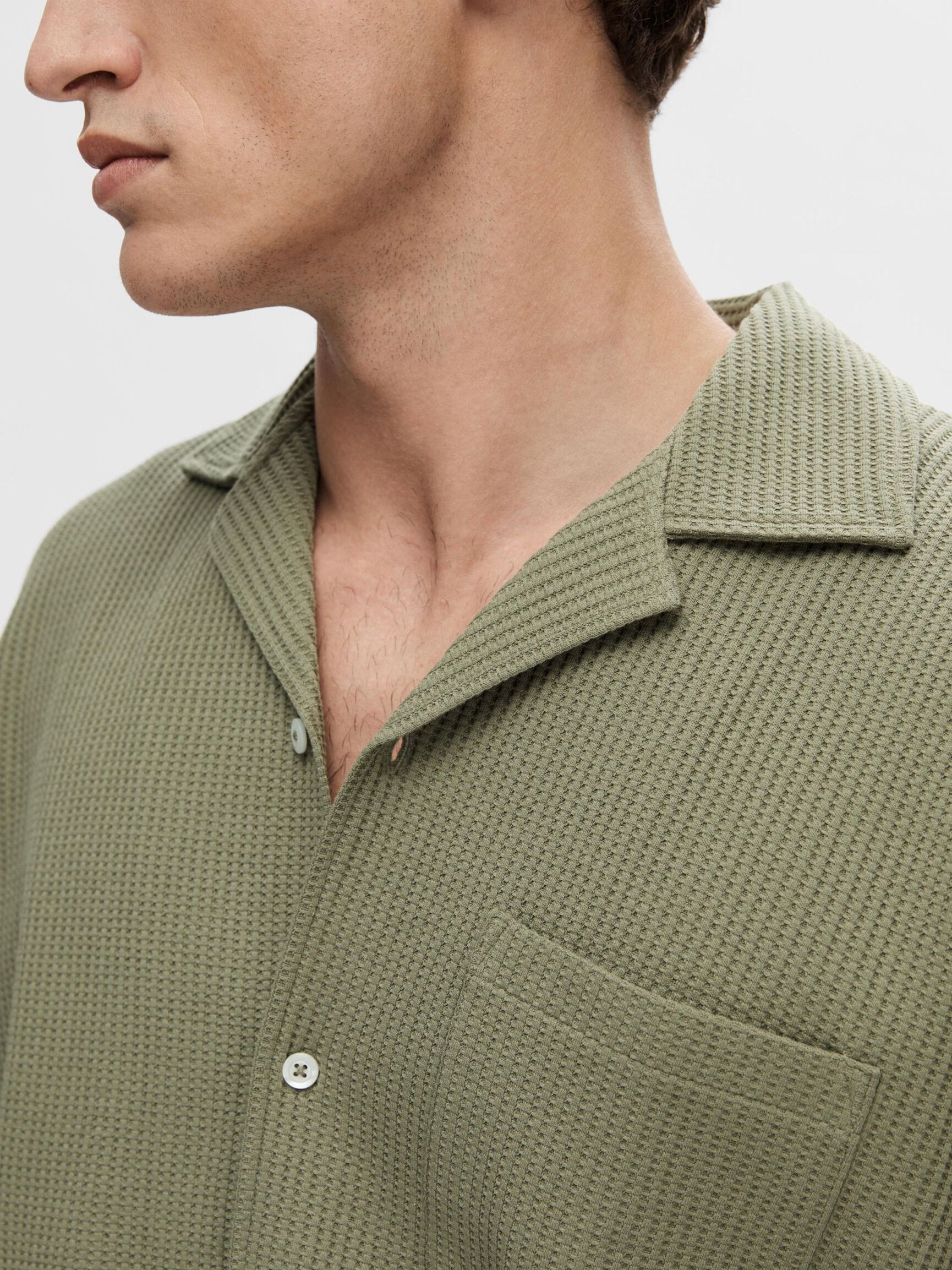 WAFFLED SHORT SLEEVED SHIRT, Vetiver, highres