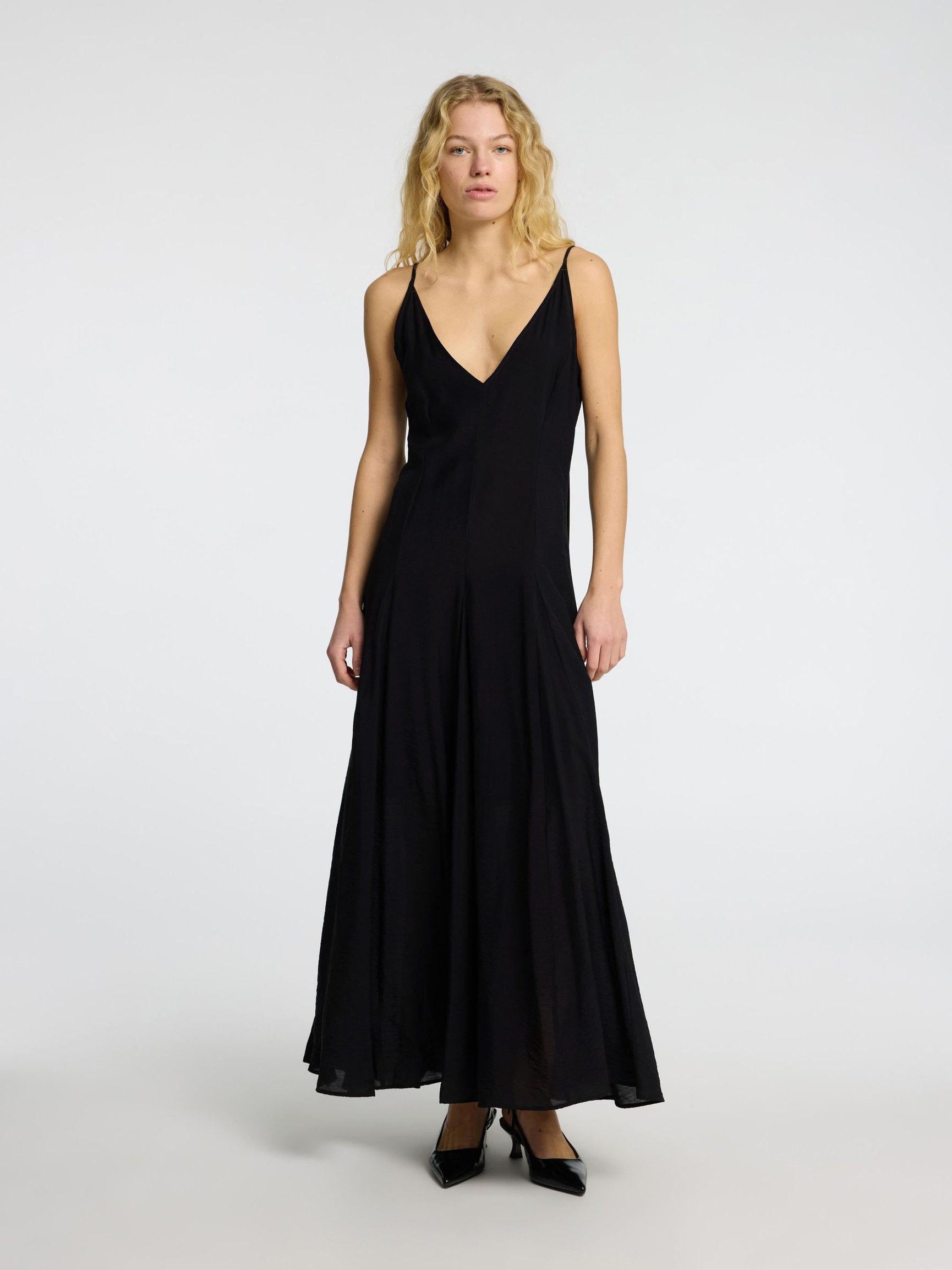 VISKOSEMIX MAXIKLEID, Black, highres