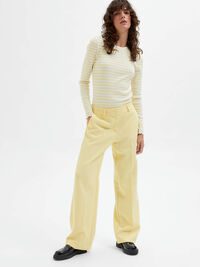 FORMEL BREDE BUKSER, Lemon Meringue, highres
