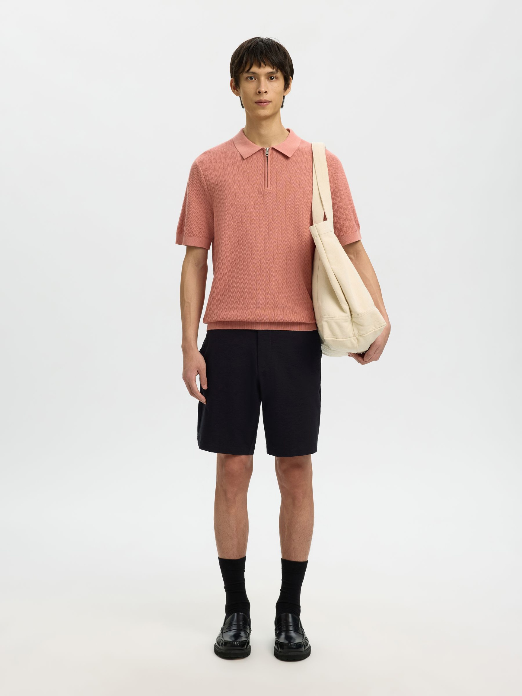 SEERSUCKER SHORTS, Black, highres