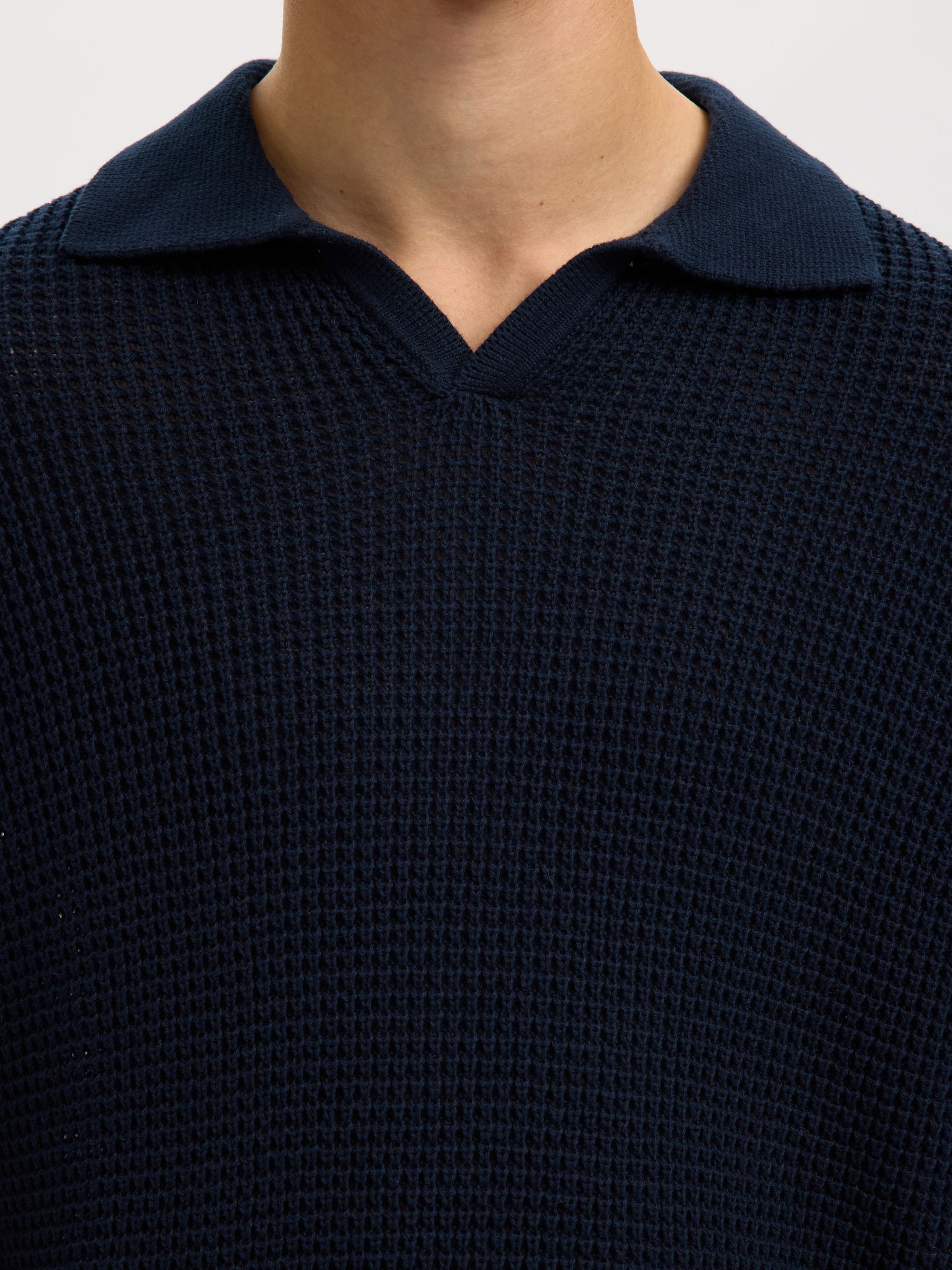 STRICK POLOSHIRT, Sky Captain, highres