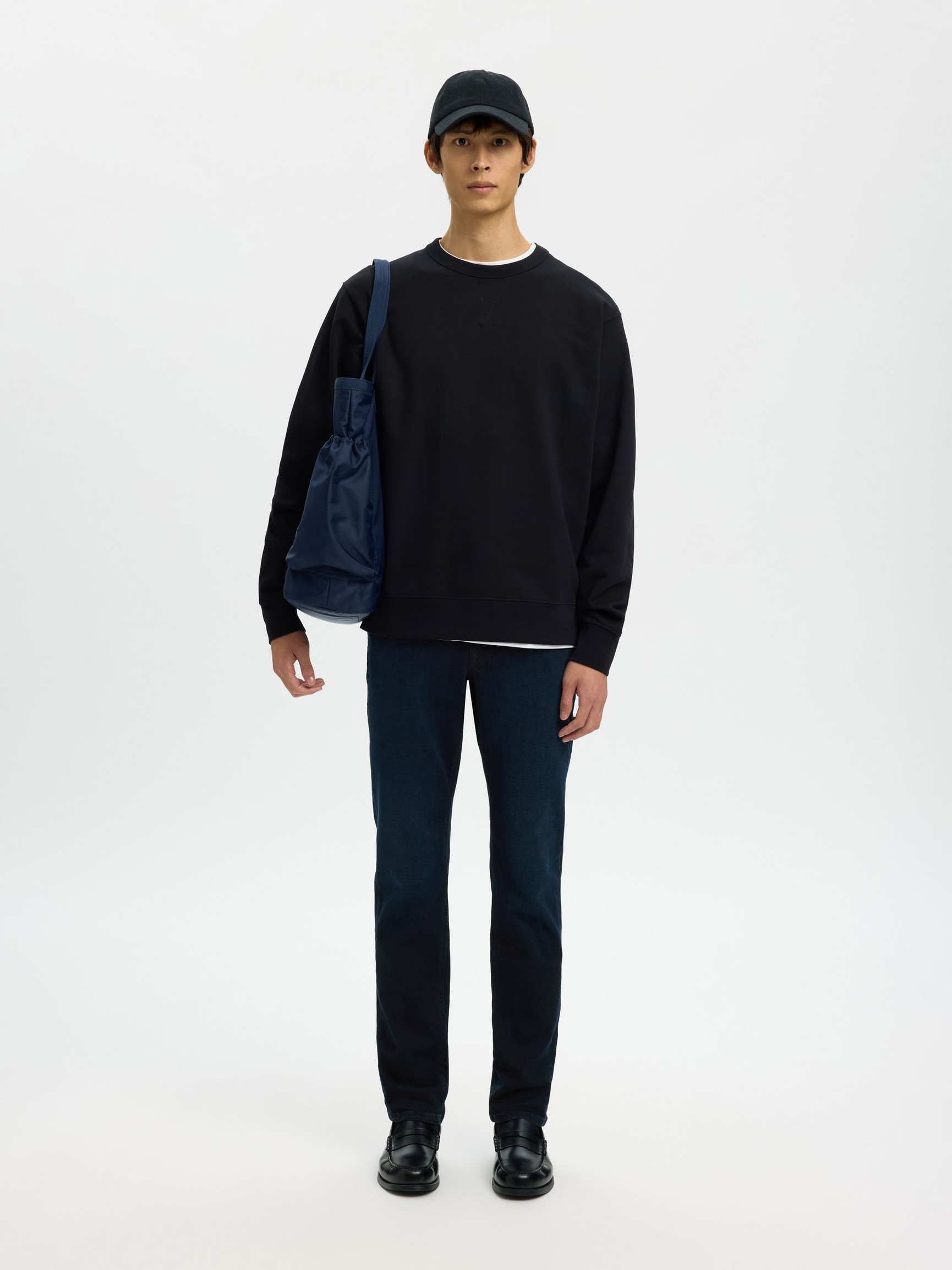 75 MØRK VASK SLIM FIT JEANS, Blue Black Denim, highres