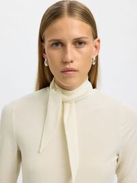 COL MONTANT TOP À MANCHES LONGUES, Egret, highres