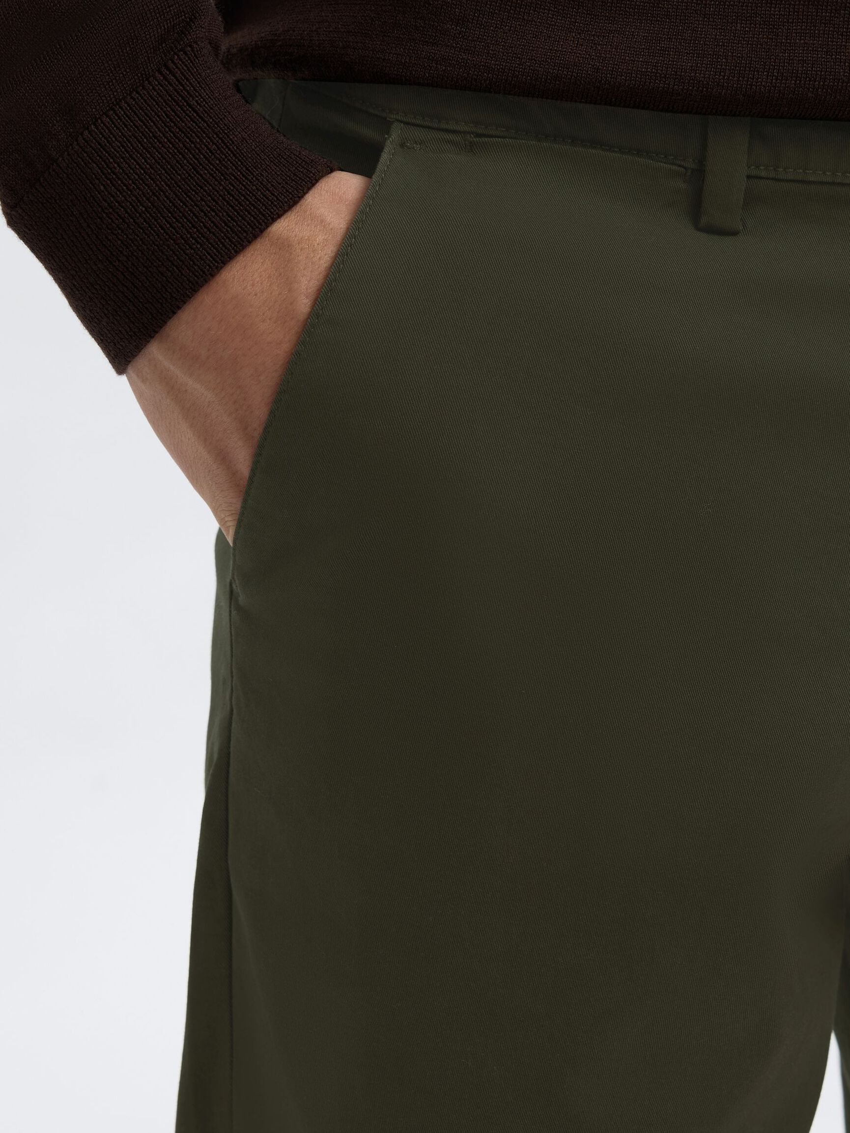 196 STRAIGHT FLEX CHINOS, Forest Night, highres