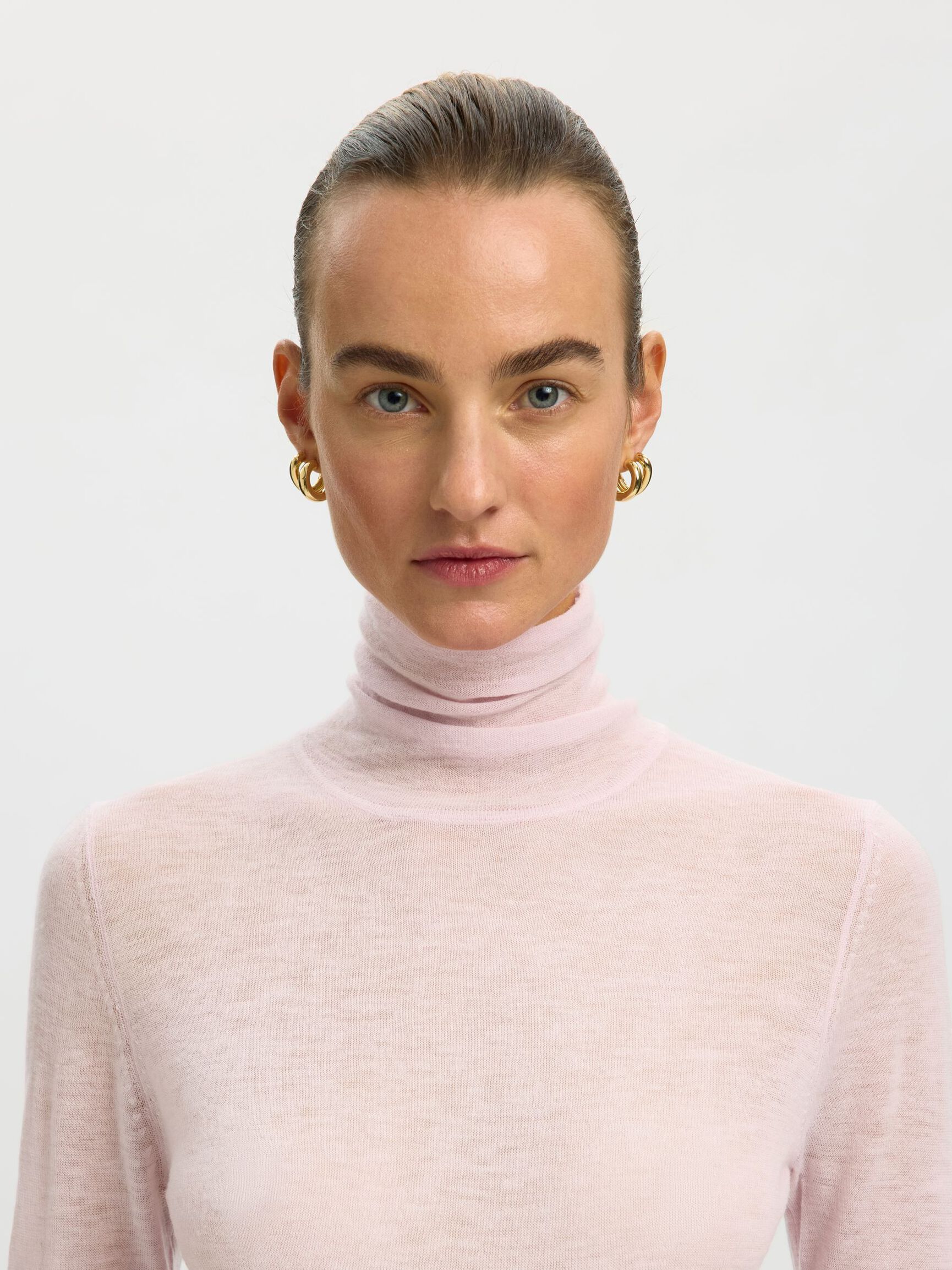 MERINO WOOL TURTLENECK, Winsome Orchid, highres
