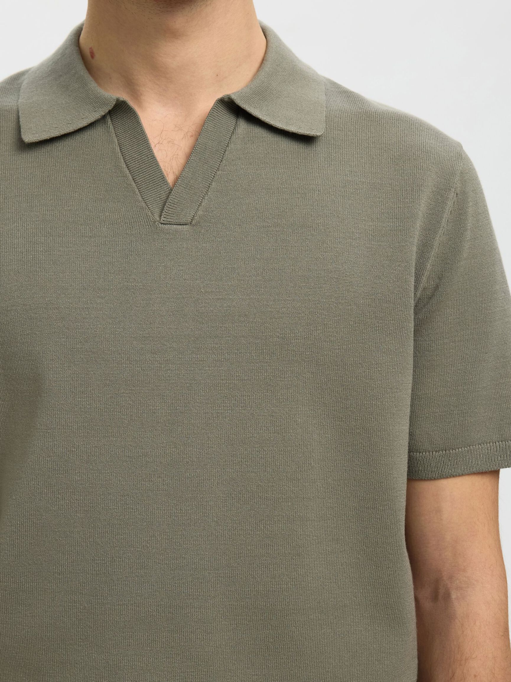 KNITTED POLO SHIRT, Vetiver, highres