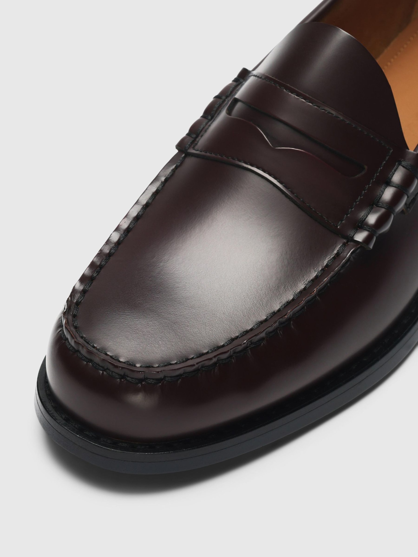 LEATHER LOAFERS, Winery, highres