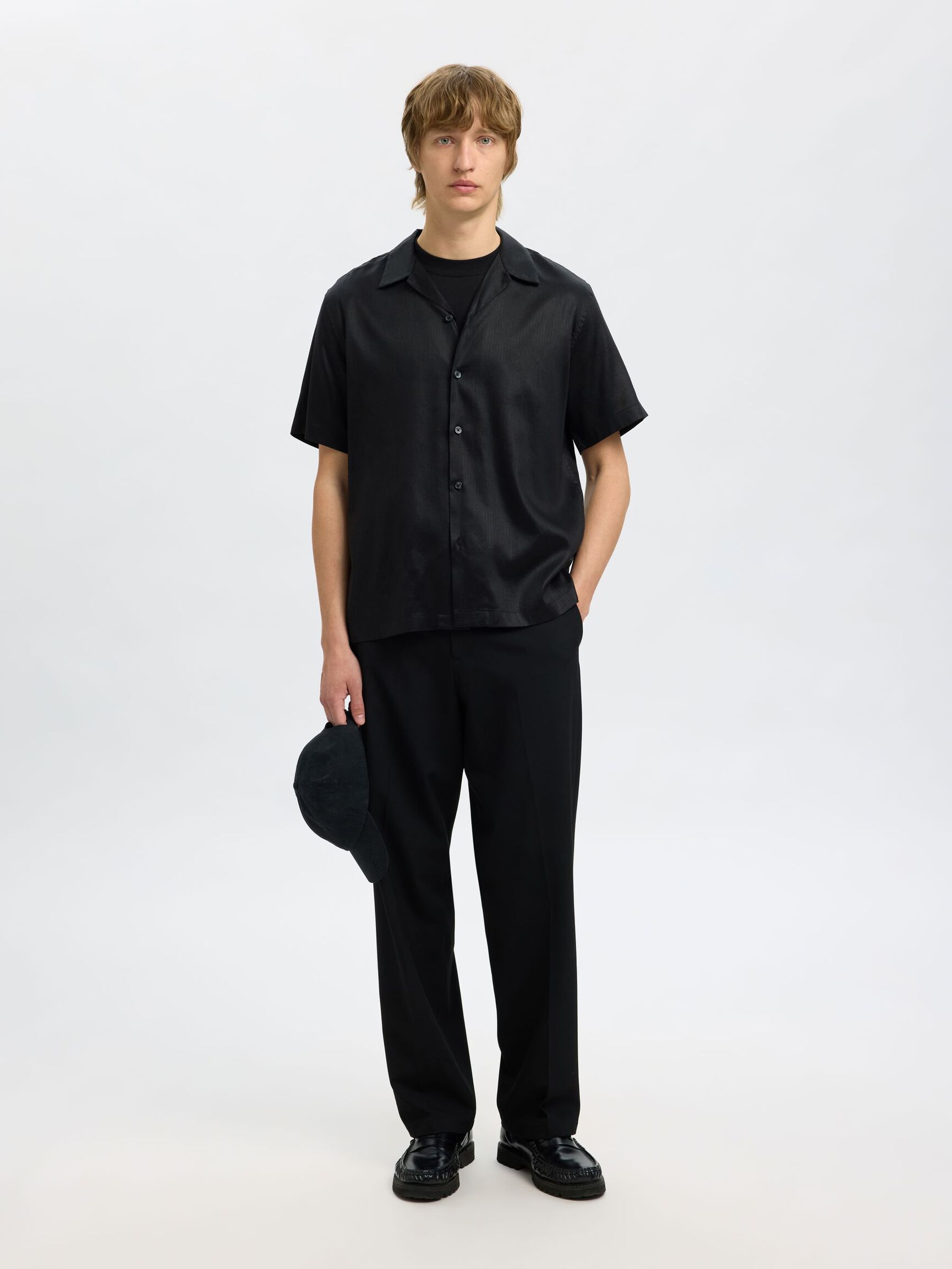 PRINTED SHORT SLEEVED SHIRT, Black, highres