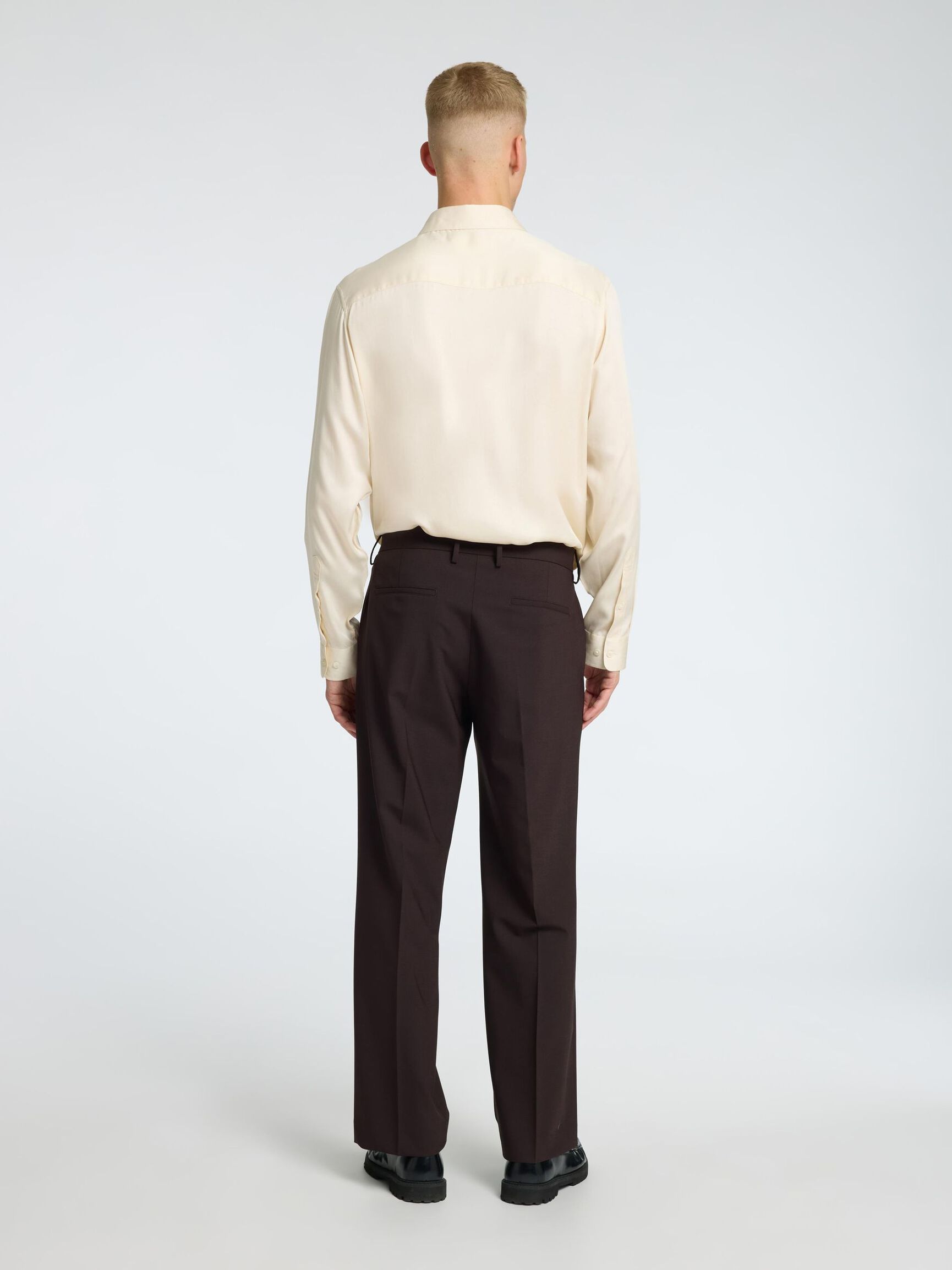 WOOL BLEND PLEATED LOOSE-FIT TROUSERS, Demitasse, highres