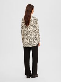 LEOPARD PRINT SHIRT, Sand Dollar, highres