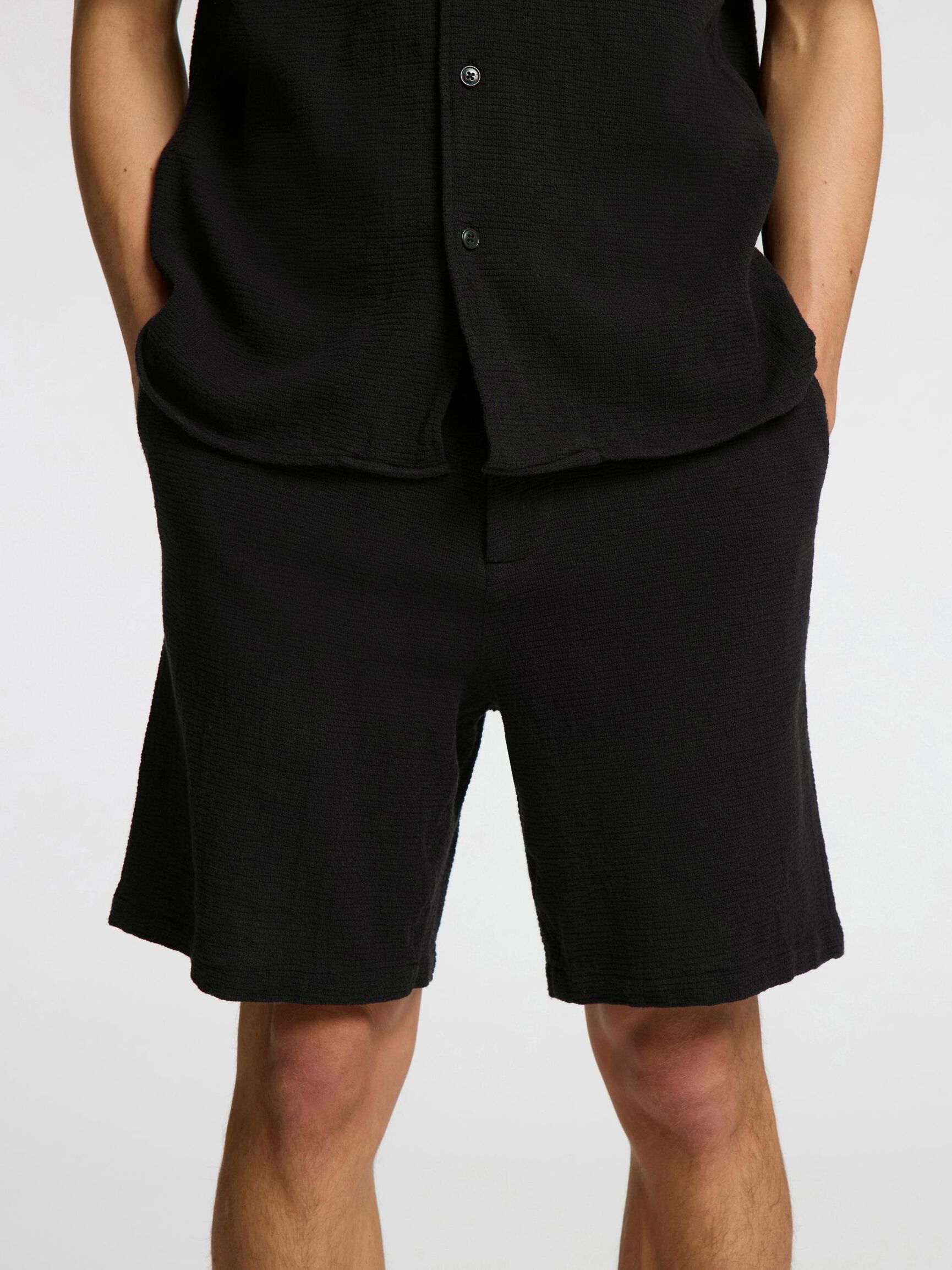 EN COTON RAYÉ SHORT, Black, highres