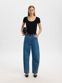 DYB HALSUDSKÆRING T-SHIRT, Black, highres