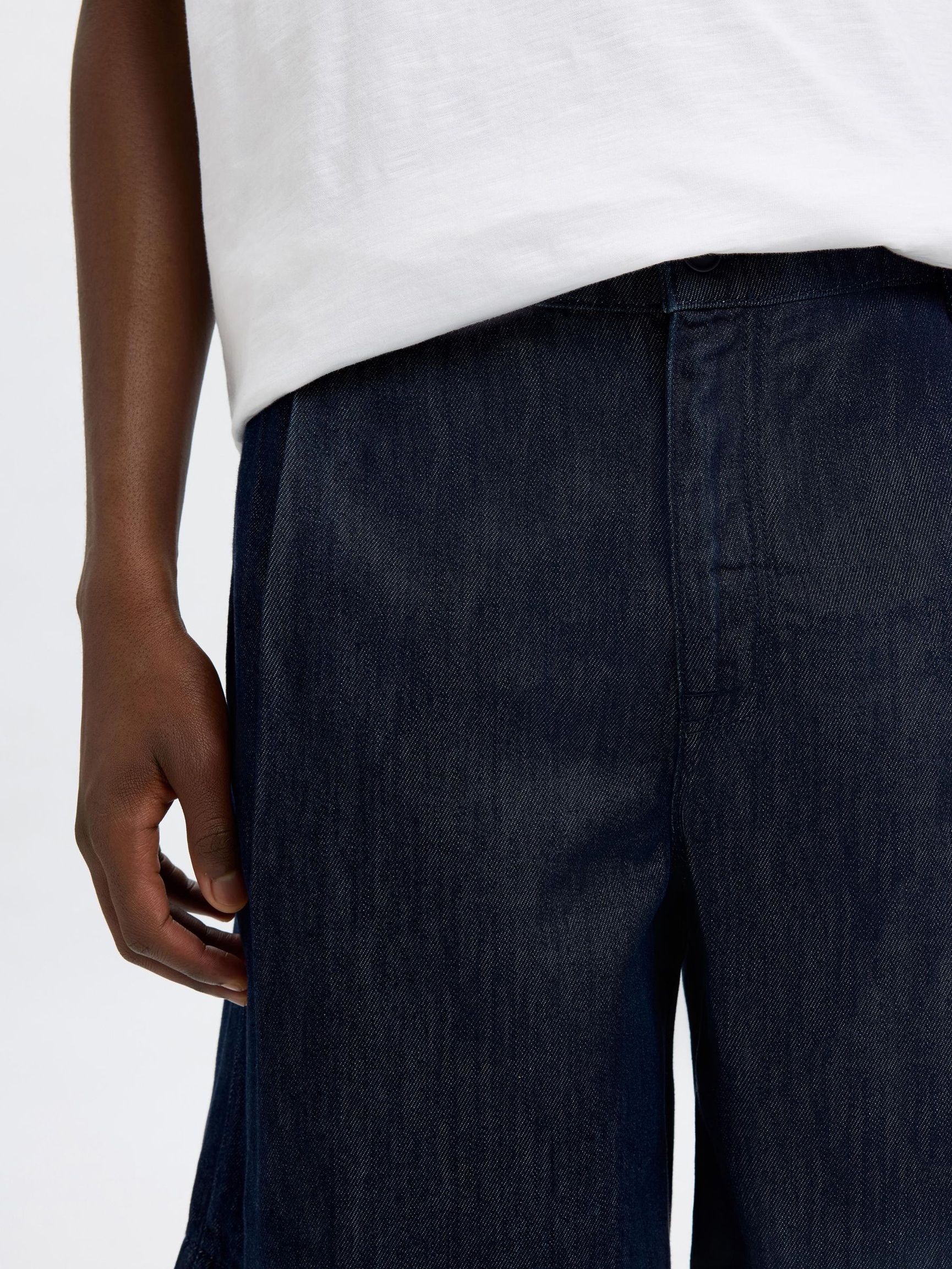 LOOSE FIT DENIM SHORTS, Dark Blue Denim, highres