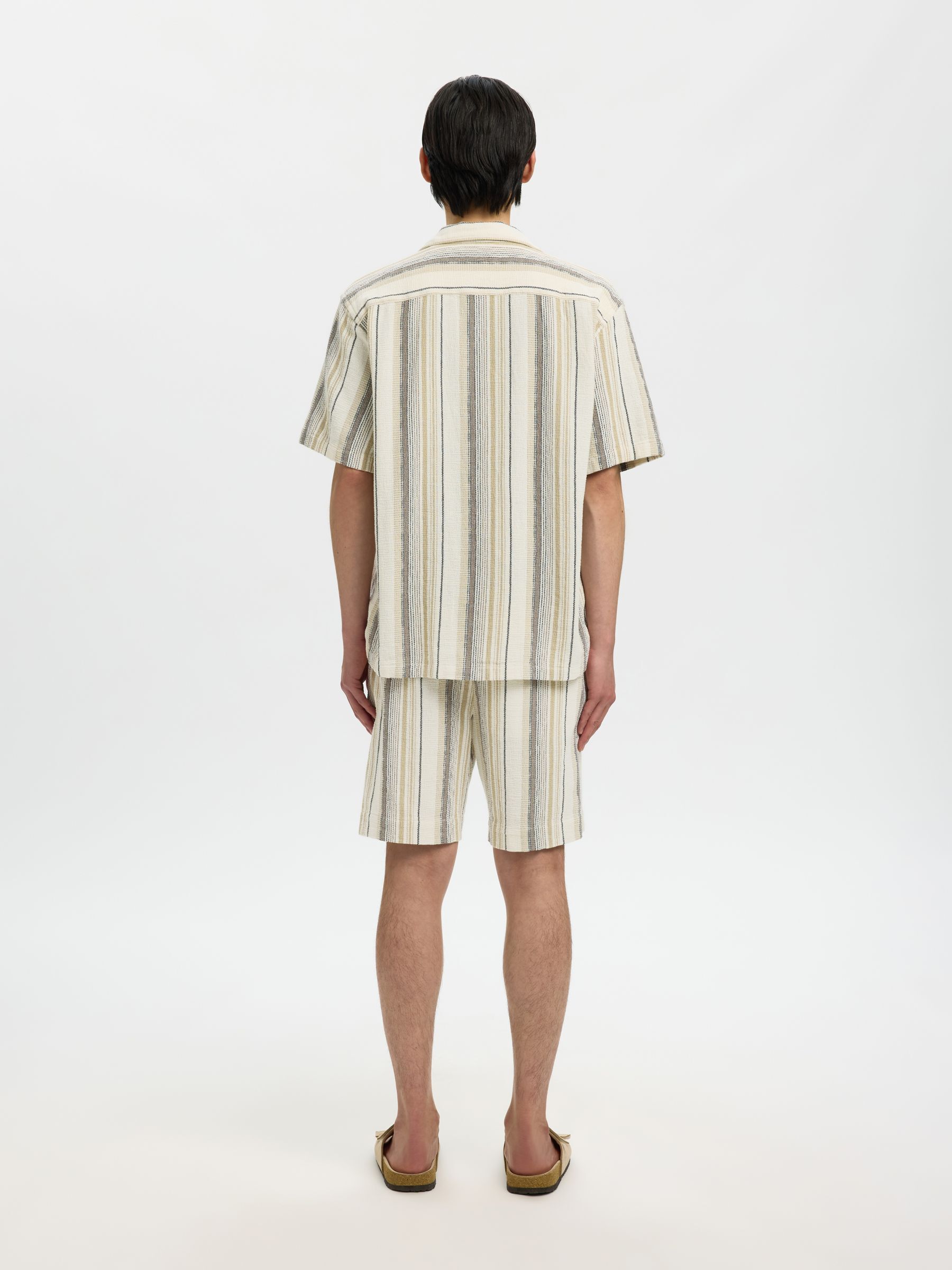 RELAXED FIT SHORT SLEEVED SHIRT, Egret, highres