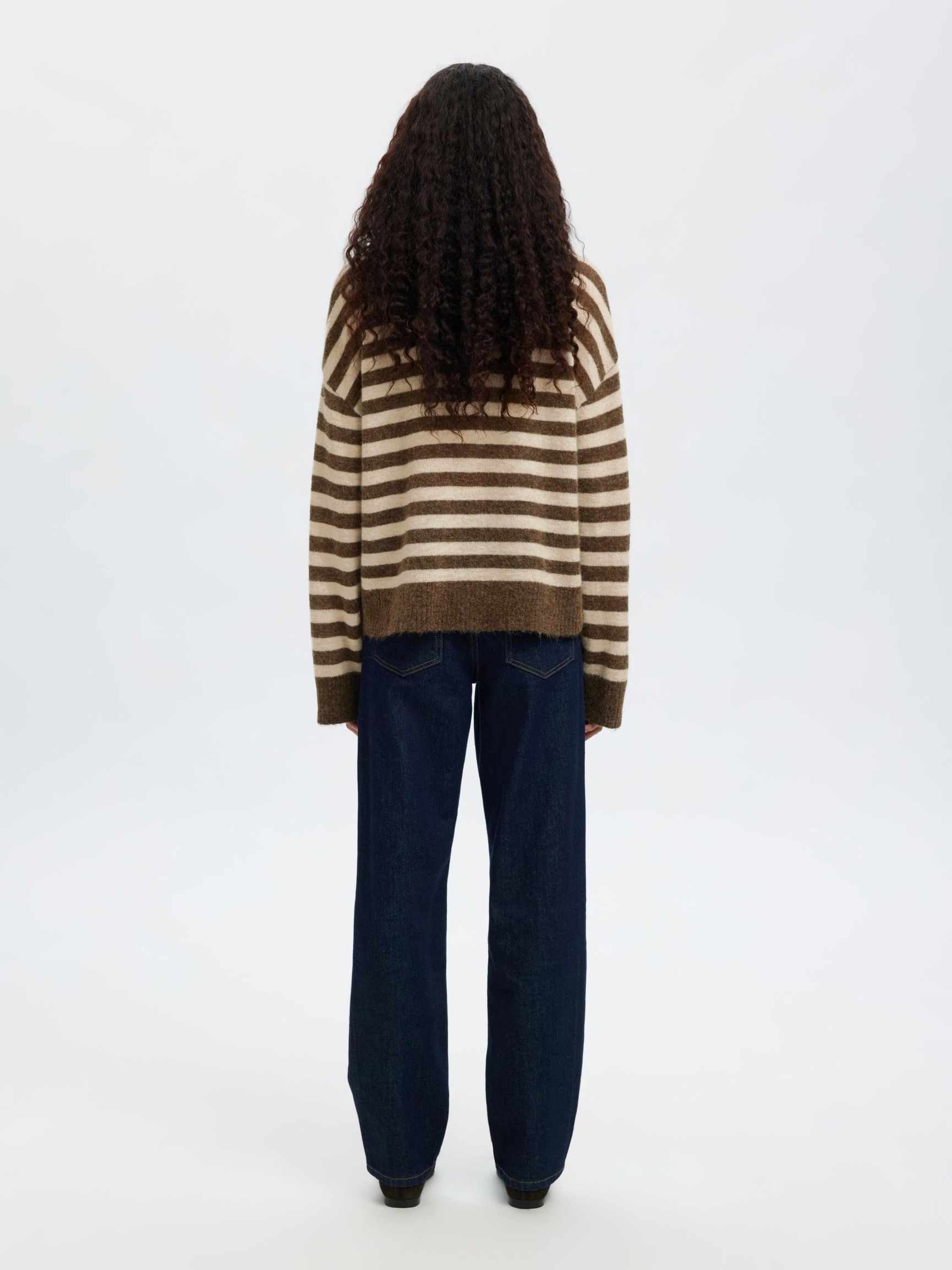 WOOL BLEND TURTLENECK, Dachshund, highres