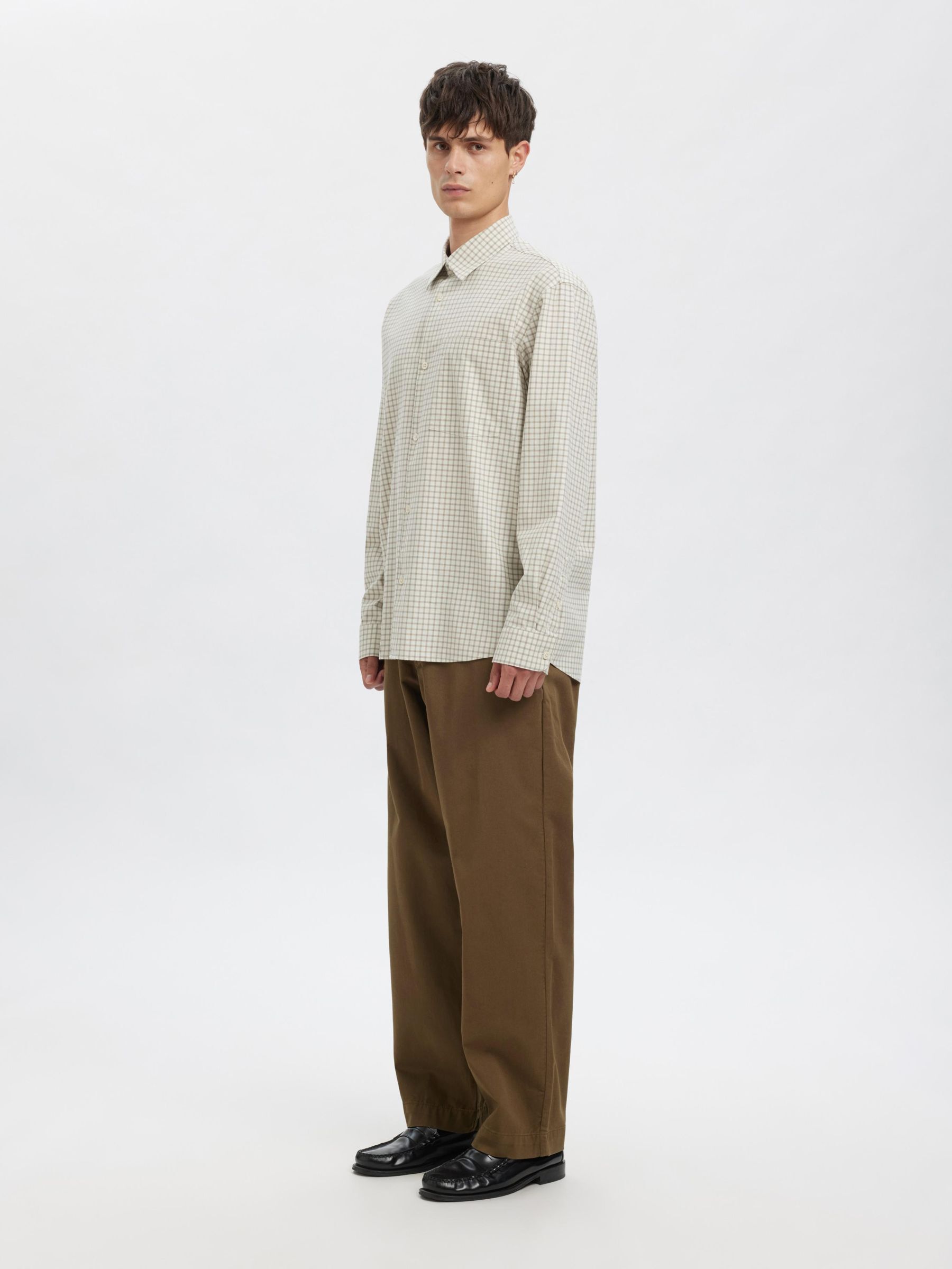 LÖS PASSFORM CHINOS, Sea Turtle, highres