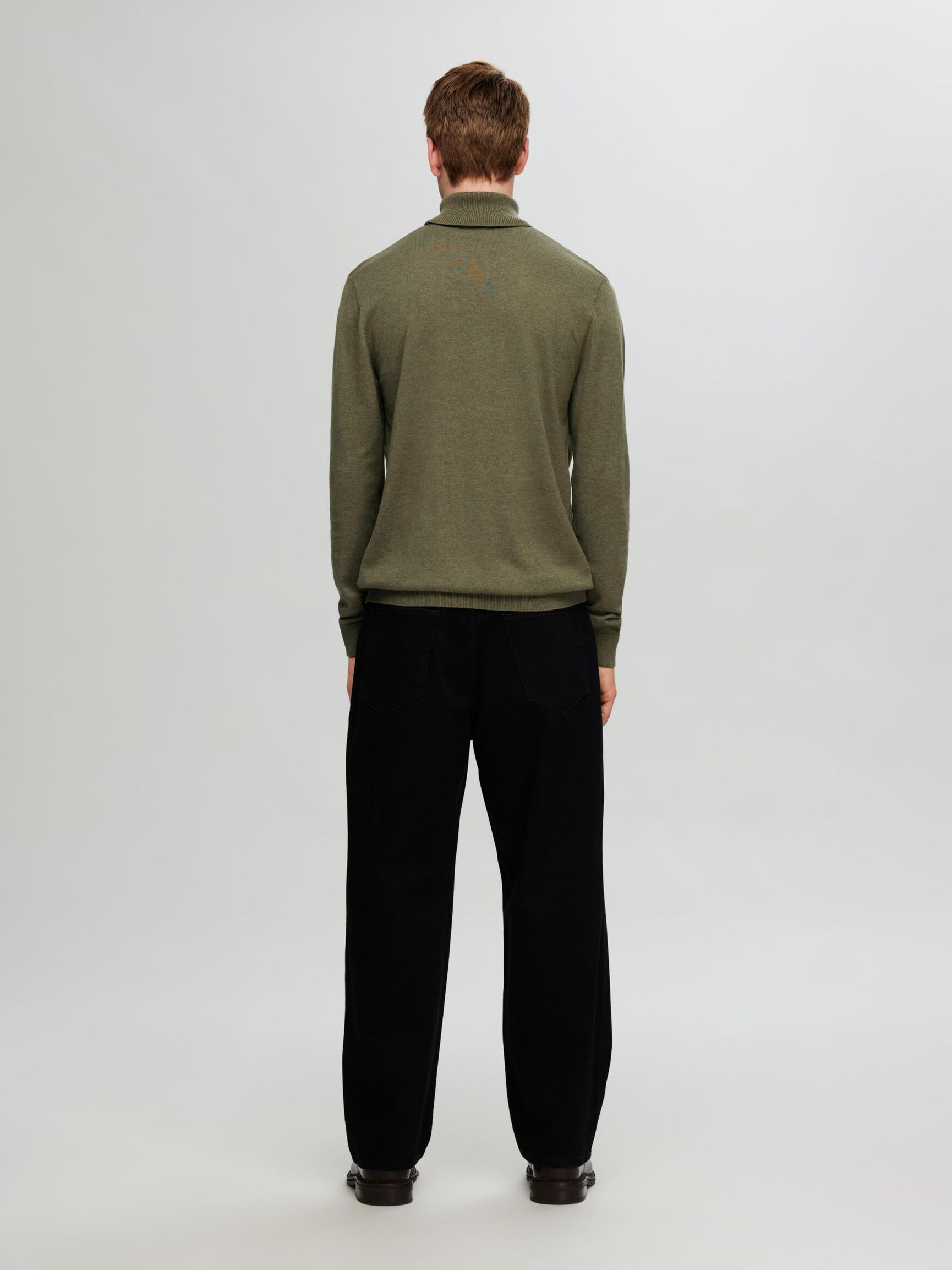 LONG-SLEEVED ROLL NECK PULLOVER, Kalamata, highres