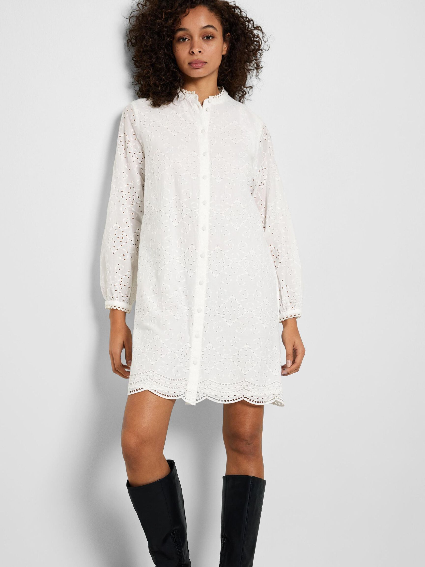 PAITAMEKKO, Bright White, highres