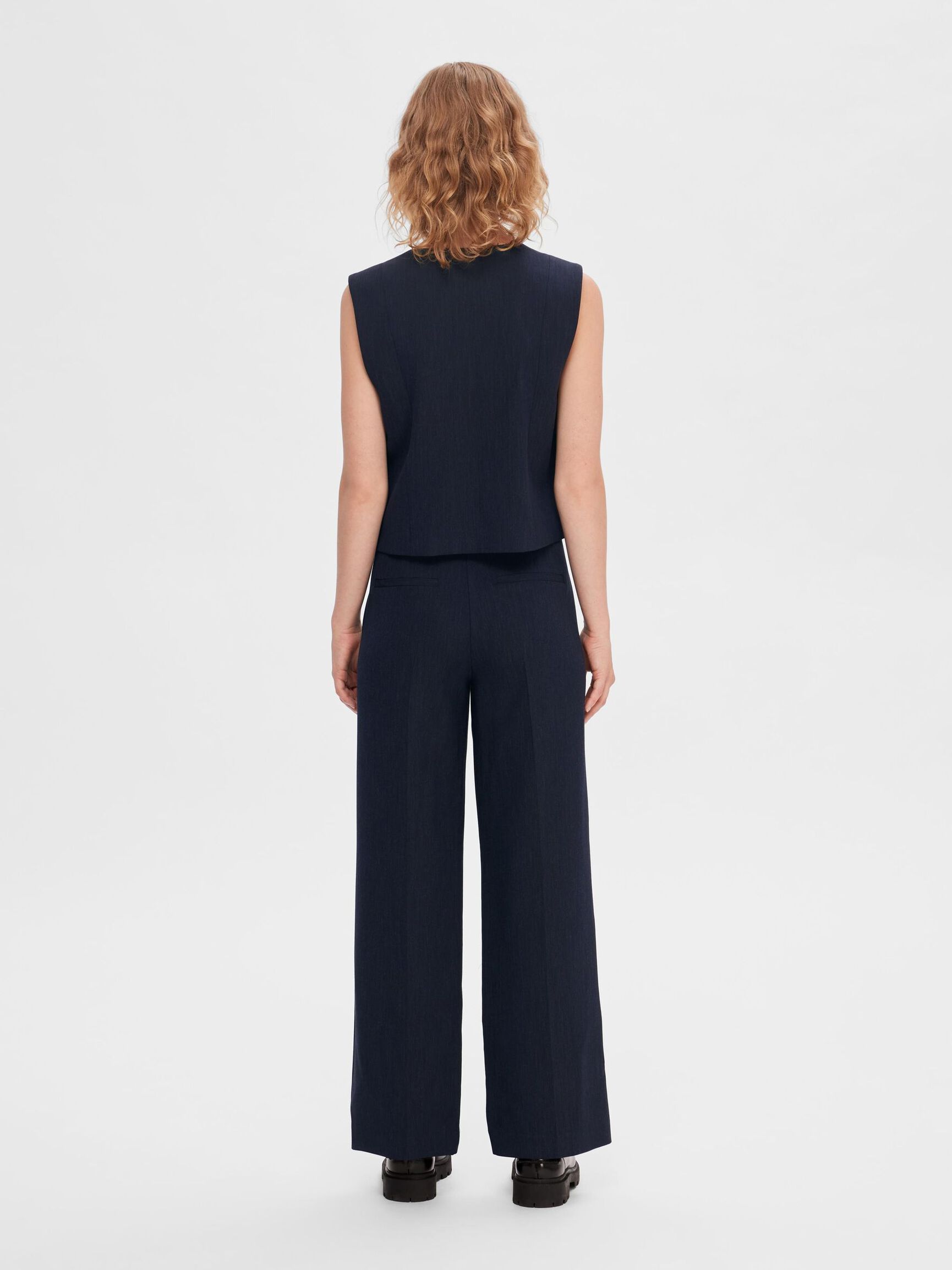 VISKOSEBLANDING SKRÆDDERSYET VEST, Dark Sapphire, highres