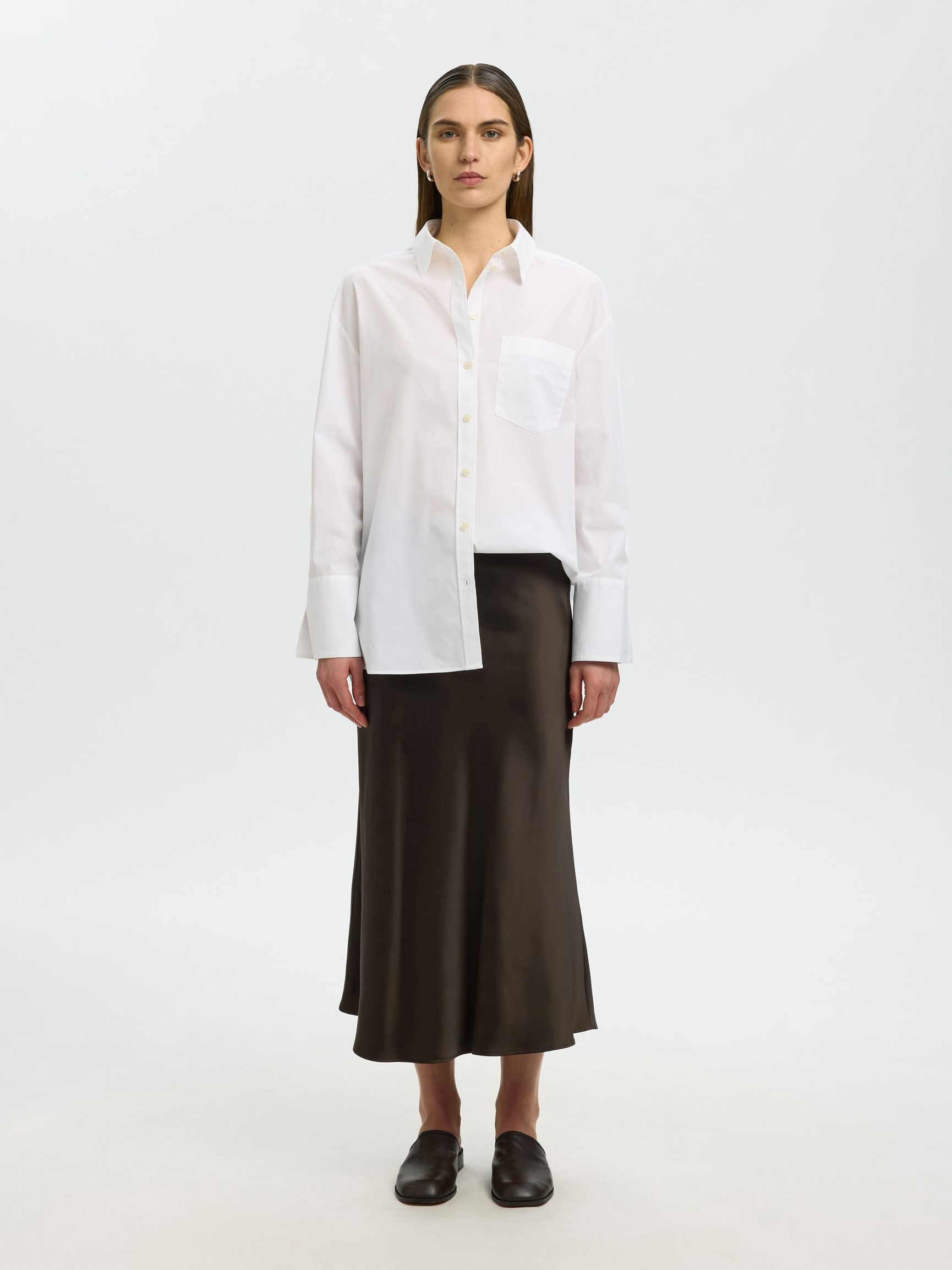 SATIJN MIDDELLANGE ROK, Delicioso, highres