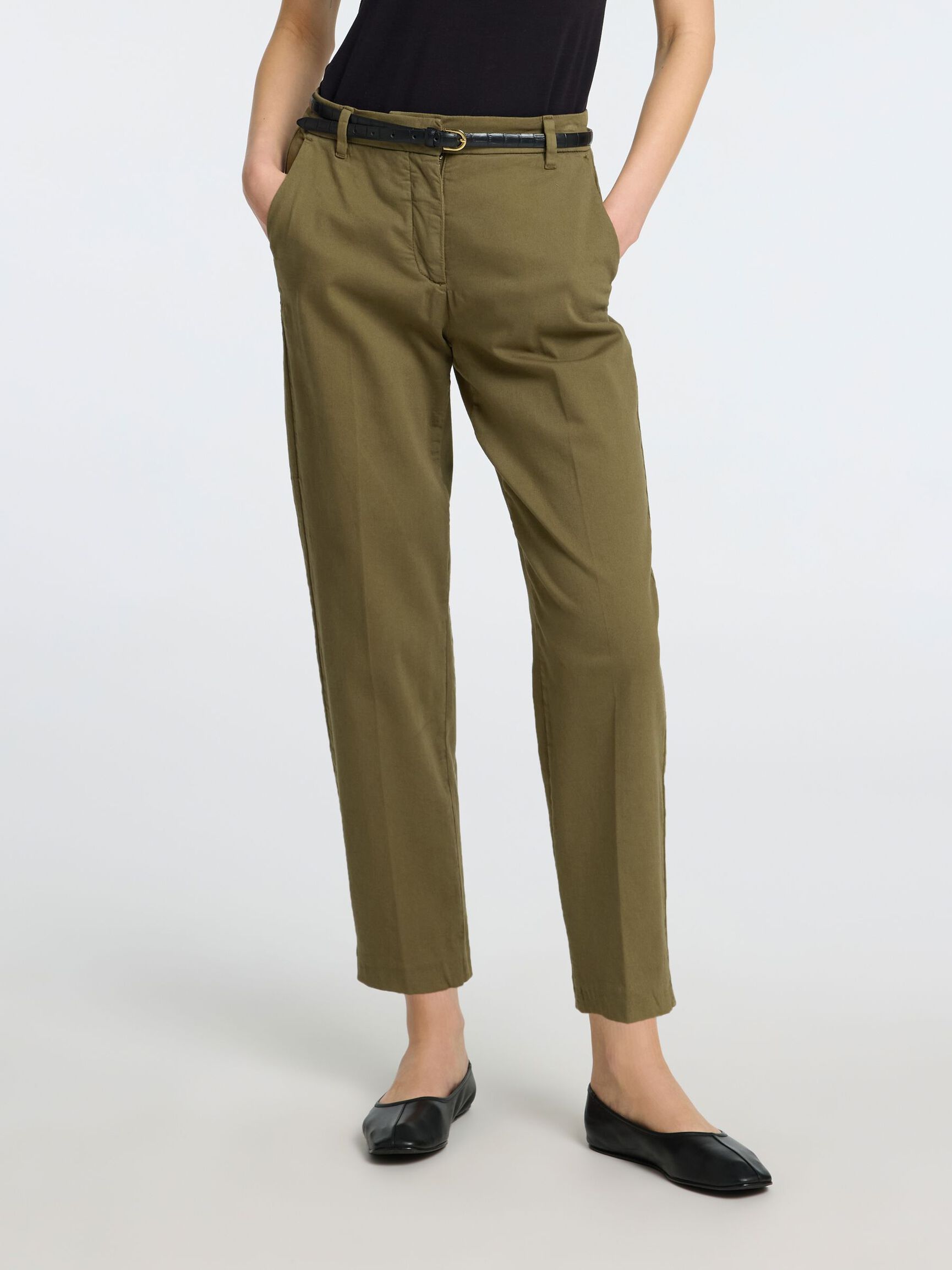 CROPPED TAPERED TROUSERS, Kalamata, highres