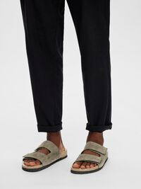 SUEDE SLIDERS, Grape Leaf, highres