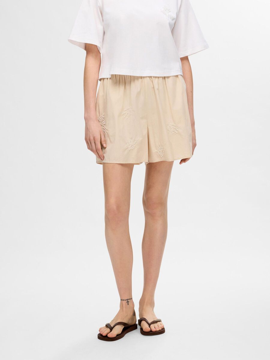 Selected BESTICKTE SHORTS, Sandshell, highres - 16094116_Sandshell_003.jpg