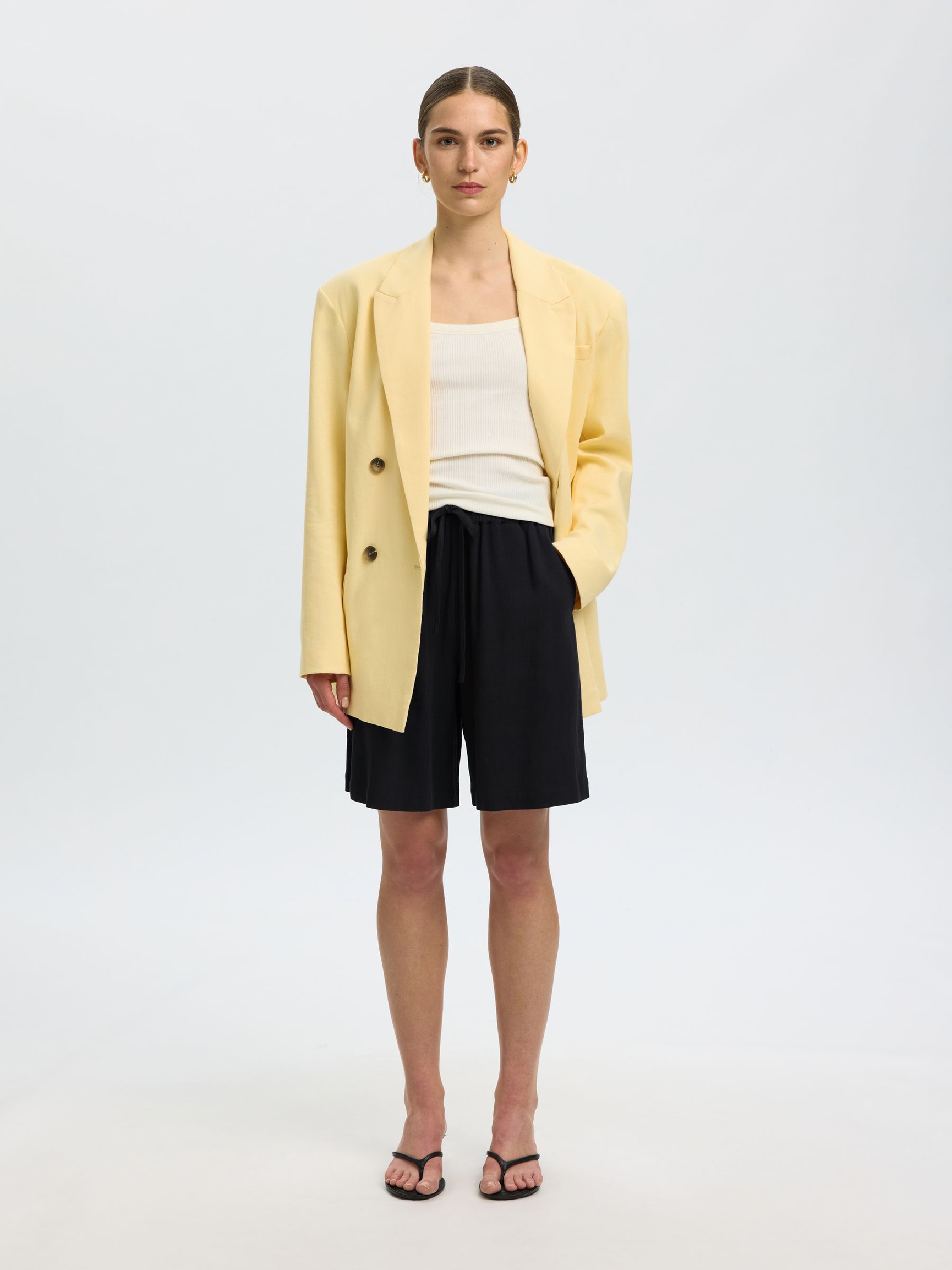 VISKOSEBLANDING SHORTS, Black, highres