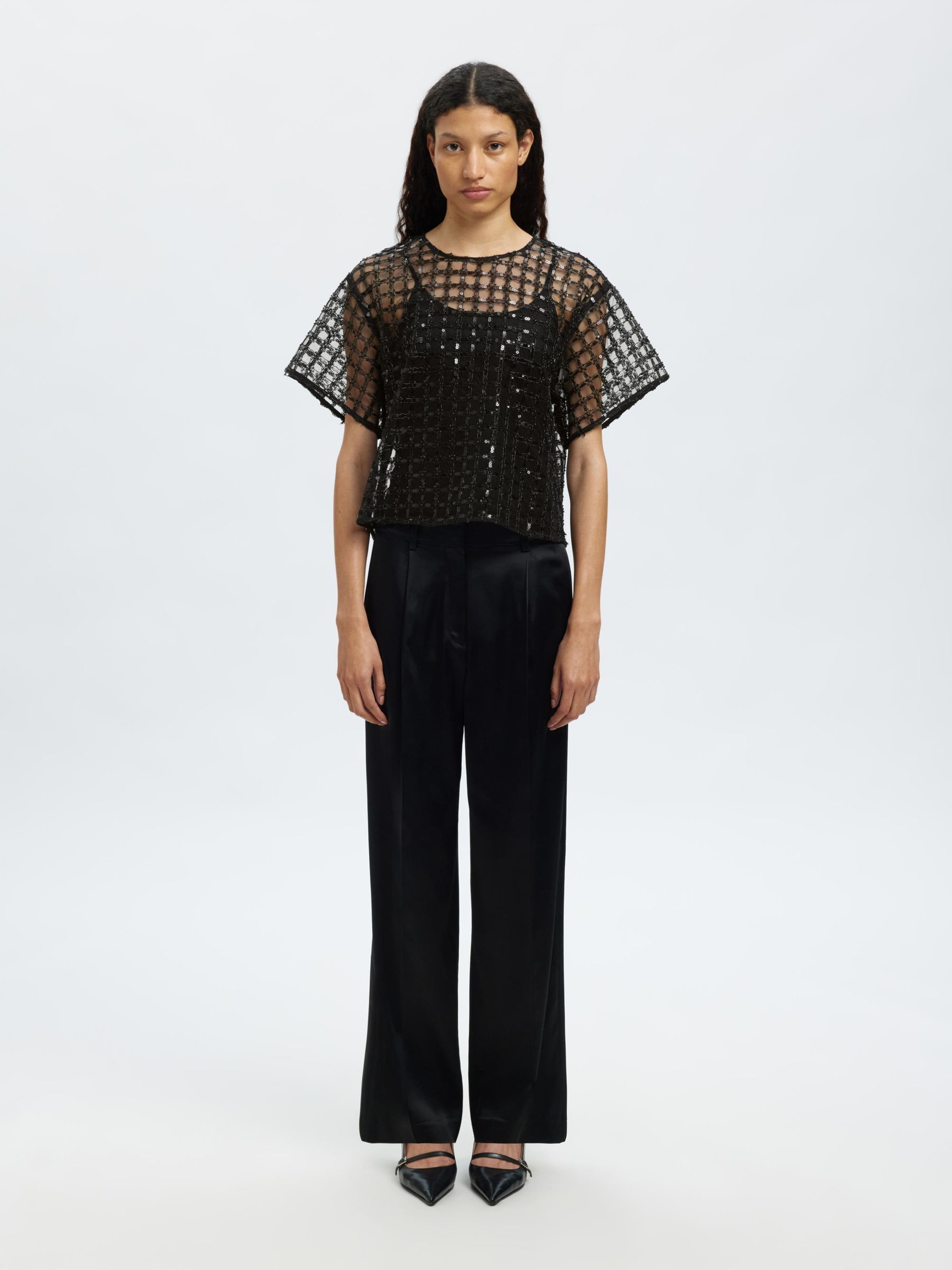 PAILLETTEN TOP MET KORTE MOUWEN, Black, highres