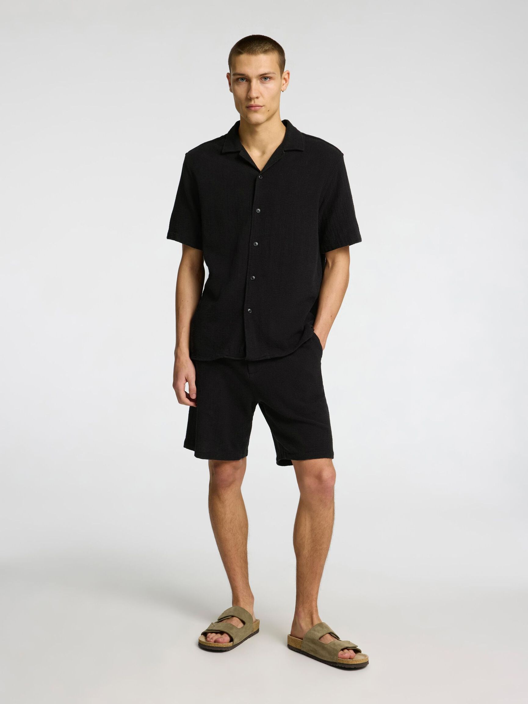 EN COTON RAYÉ SHORT, Black, highres