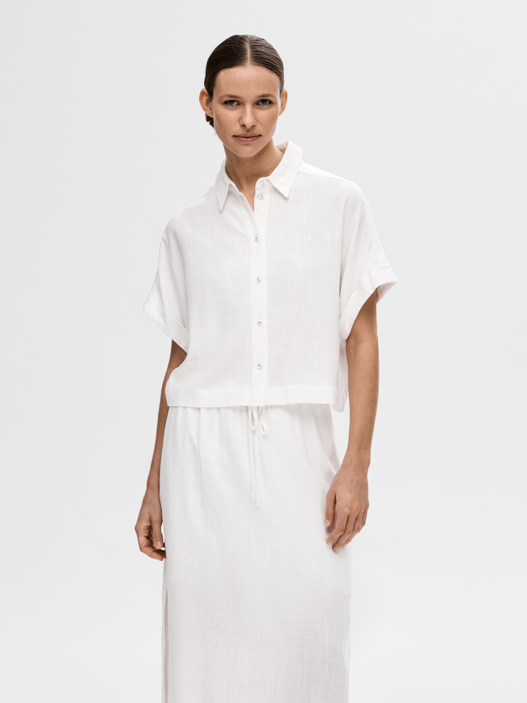 CROPPED SHORT SLEEVED SHIRT, Snow White, highres